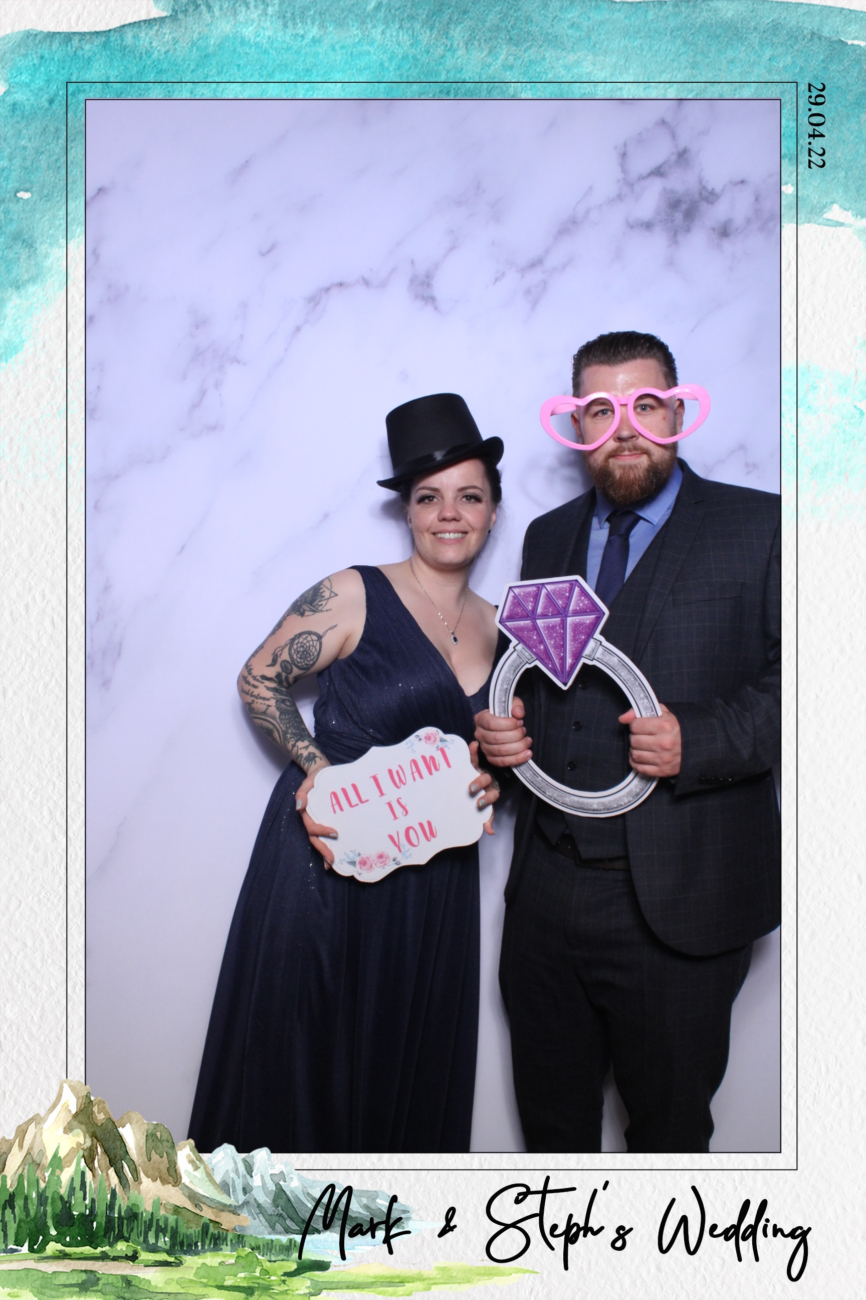 Mark & Steph | View more photos from the event at images.mobile-photo-booth.com/u/MobilePhotoBoothUK/Mark-Steph