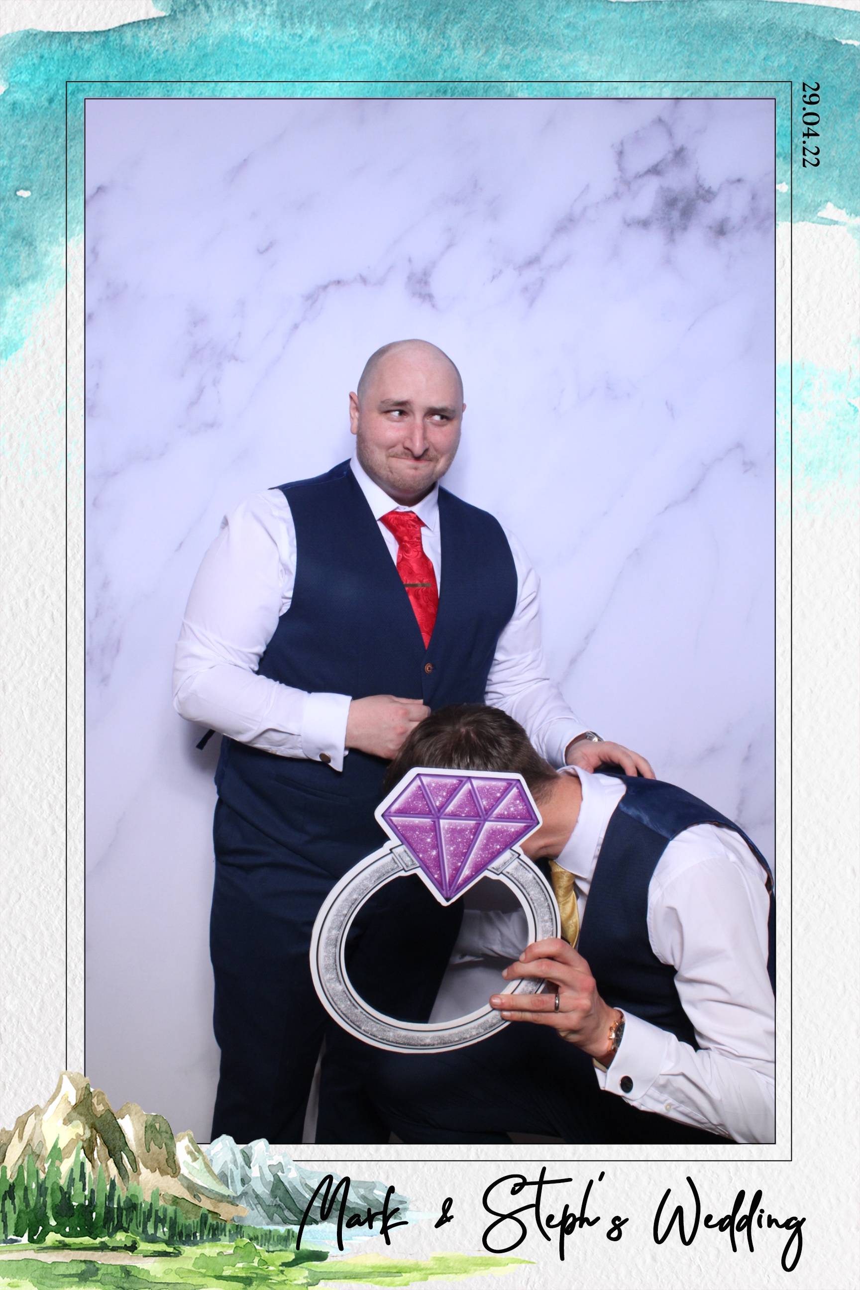 Mark & Steph | View more photos from the event at images.mobile-photo-booth.com/u/MobilePhotoBoothUK/Mark-Steph
