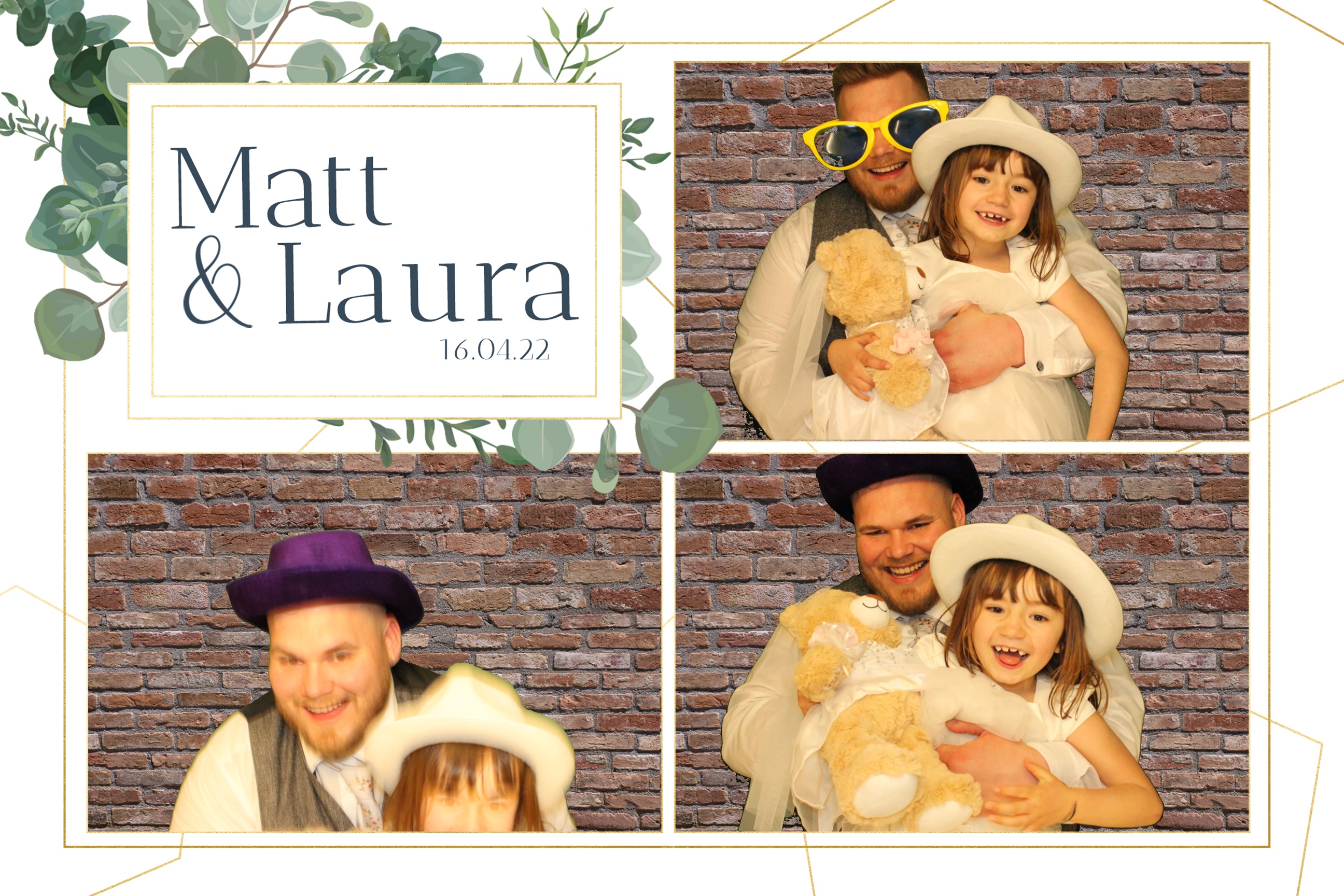 Matt & Laura | View more photos from the event at images.mobile-photo-booth.com/u/MobilePhotoBoothUK/Matt-Laura