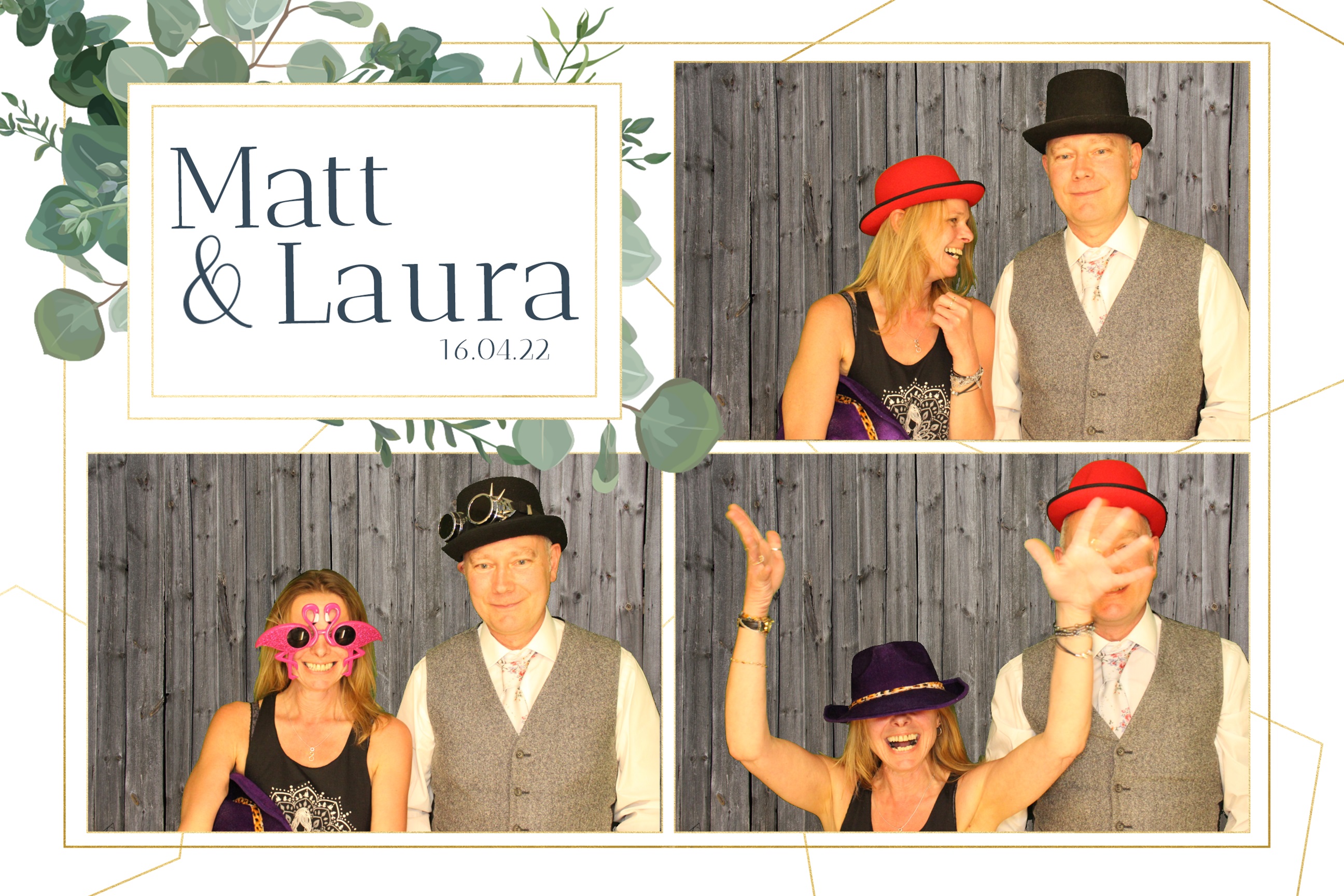 Matt & Laura | View more photos from the event at images.mobile-photo-booth.com/u/MobilePhotoBoothUK/Matt-Laura