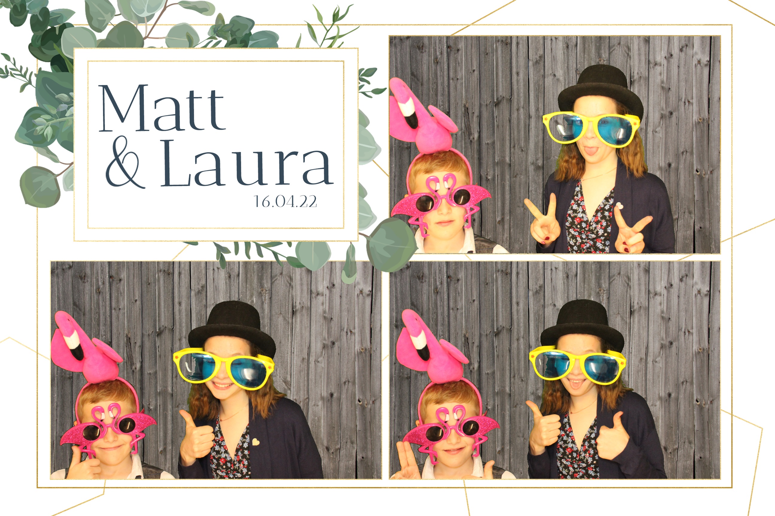 Matt & Laura | View more photos from the event at images.mobile-photo-booth.com/u/MobilePhotoBoothUK/Matt-Laura