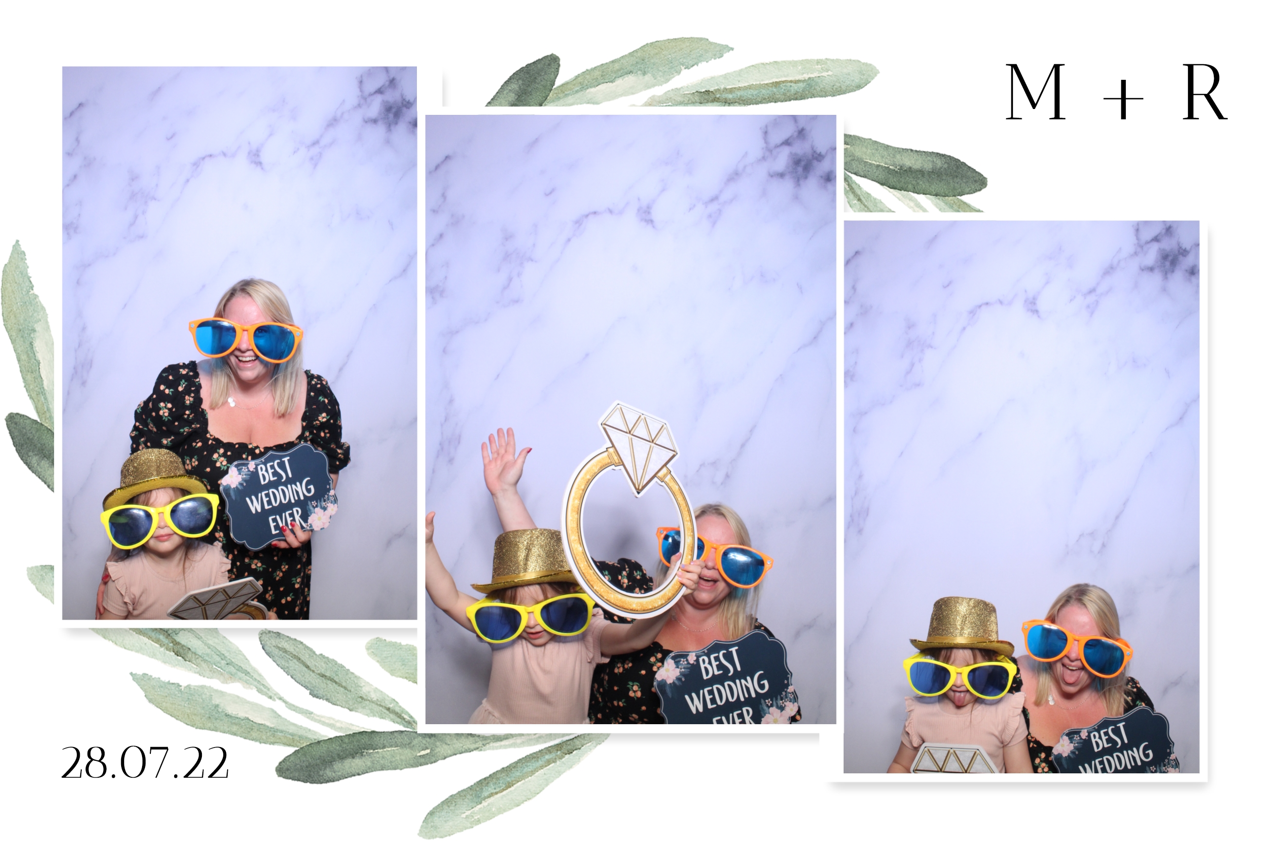 Matthew & Rachel | View more photos from the event at images.mobile-photo-booth.com/u/MobilePhotoBoothUK/Matthew-Rachel