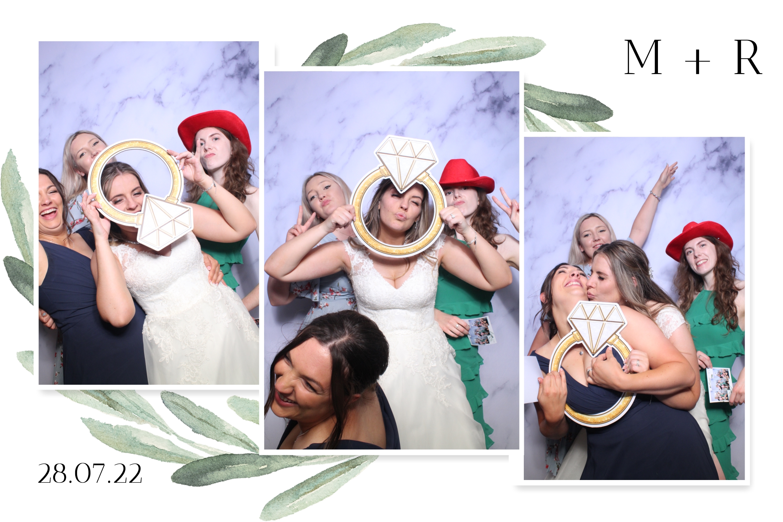 Matthew & Rachel | View more photos from the event at images.mobile-photo-booth.com/u/MobilePhotoBoothUK/Matthew-Rachel