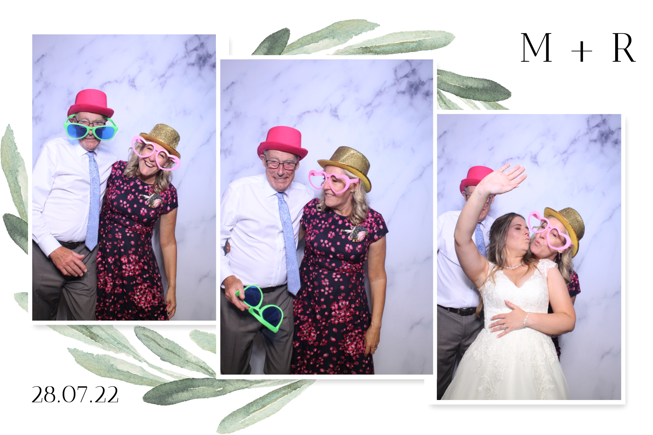 Matthew & Rachel | View more photos from the event at images.mobile-photo-booth.com/u/MobilePhotoBoothUK/Matthew-Rachel