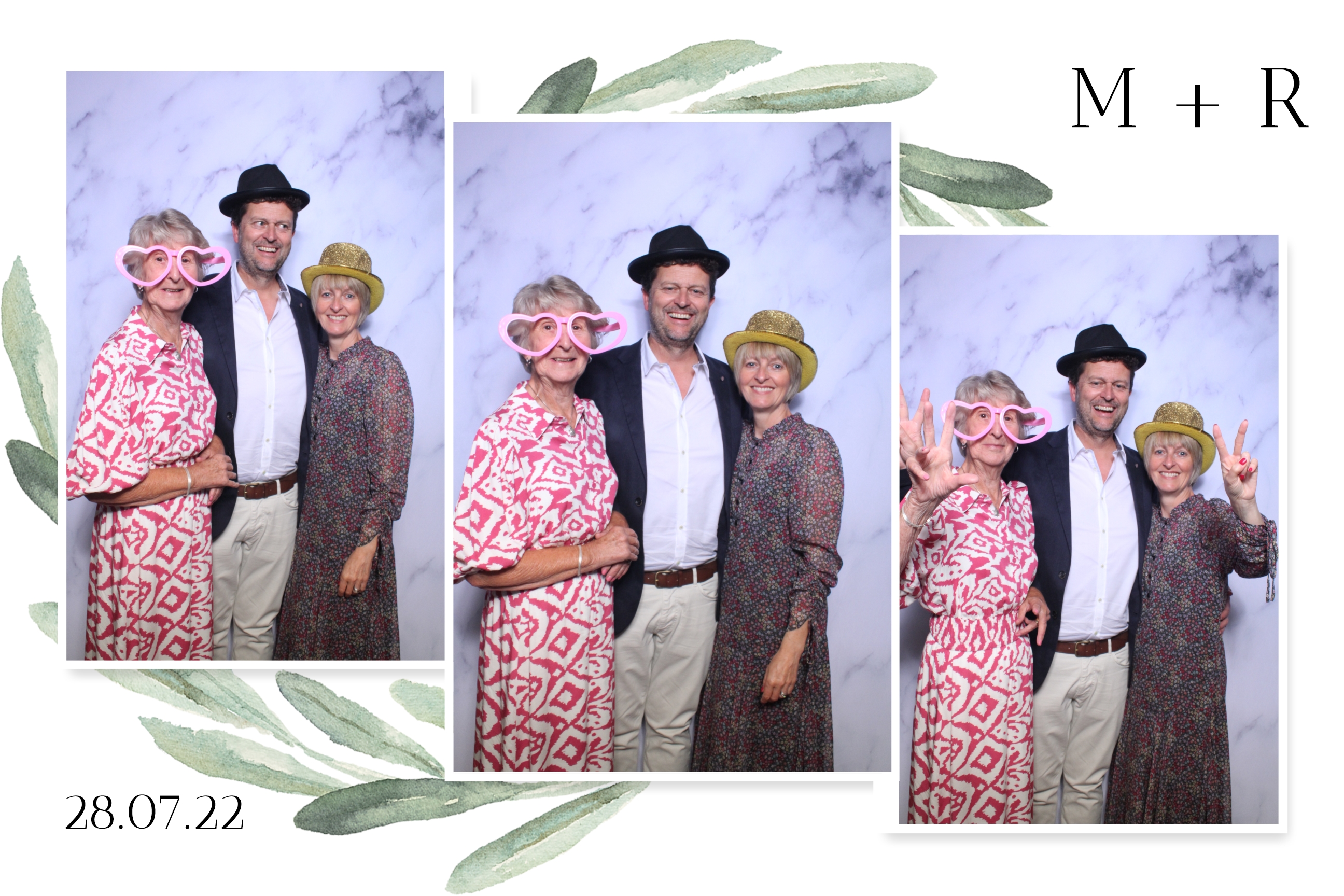 Matthew & Rachel | View more photos from the event at images.mobile-photo-booth.com/u/MobilePhotoBoothUK/Matthew-Rachel