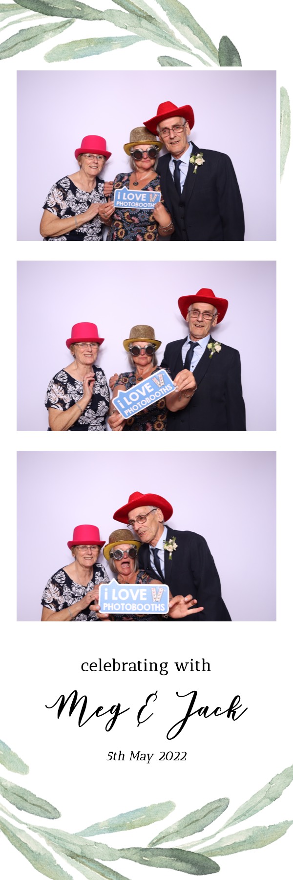 Meg & Jack | View more photos from the event at images.mobile-photo-booth.com/u/MobilePhotoBoothUK/Meg-Jack