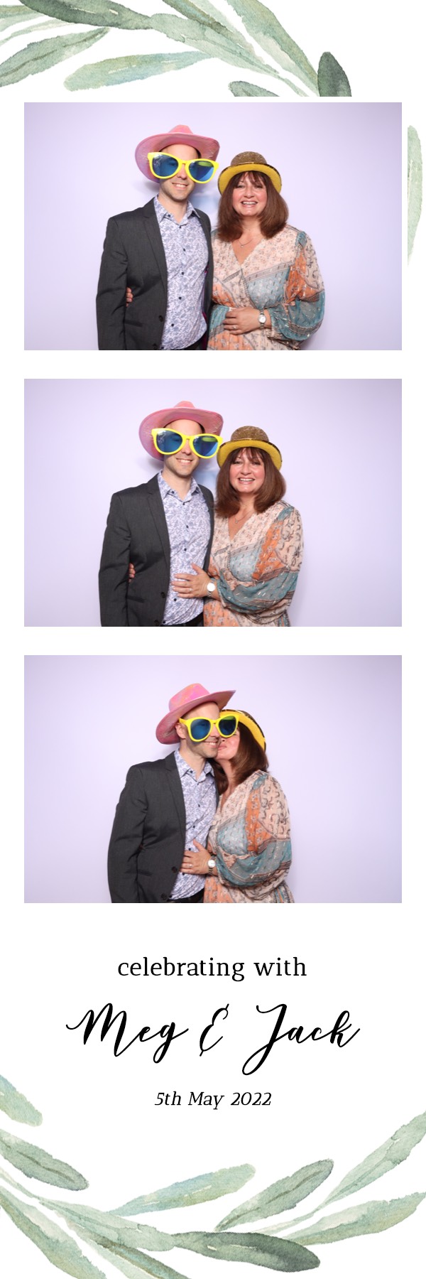 Meg & Jack | View more photos from the event at images.mobile-photo-booth.com/u/MobilePhotoBoothUK/Meg-Jack