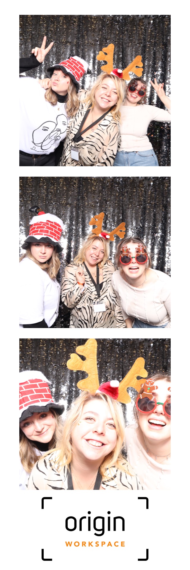 Origin Christmas Party 2022 | View more photos from the event at images.mobile-photo-booth.com/u/MobilePhotoBoothUK/Origin-Christmas-Party-2022
