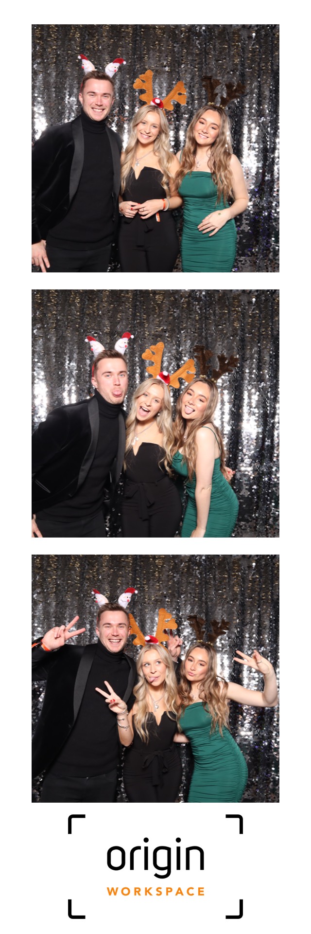 Origin Christmas Party 2022 | View more photos from the event at images.mobile-photo-booth.com/u/MobilePhotoBoothUK/Origin-Christmas-Party-2022