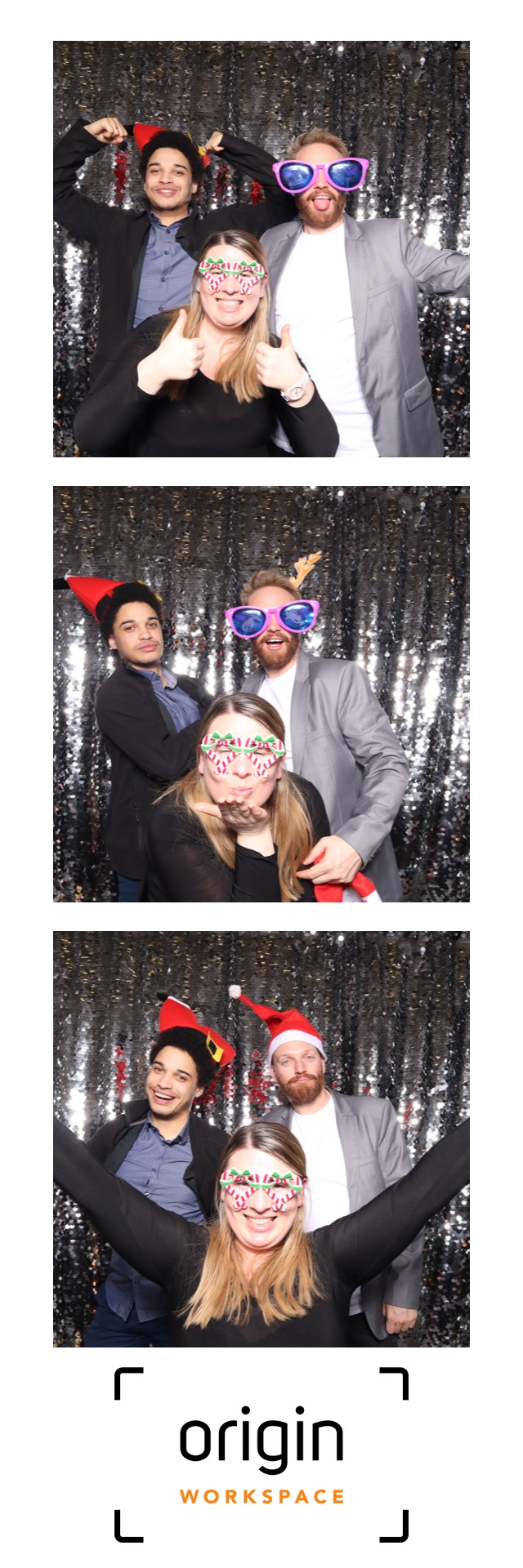 Origin Christmas Party 2022 | View more photos from the event at images.mobile-photo-booth.com/u/MobilePhotoBoothUK/Origin-Christmas-Party-2022