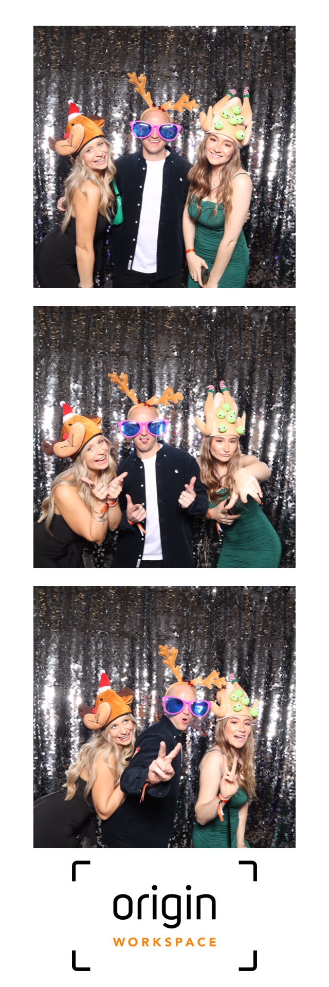 Origin Christmas Party 2022 | View more photos from the event at images.mobile-photo-booth.com/u/MobilePhotoBoothUK/Origin-Christmas-Party-2022