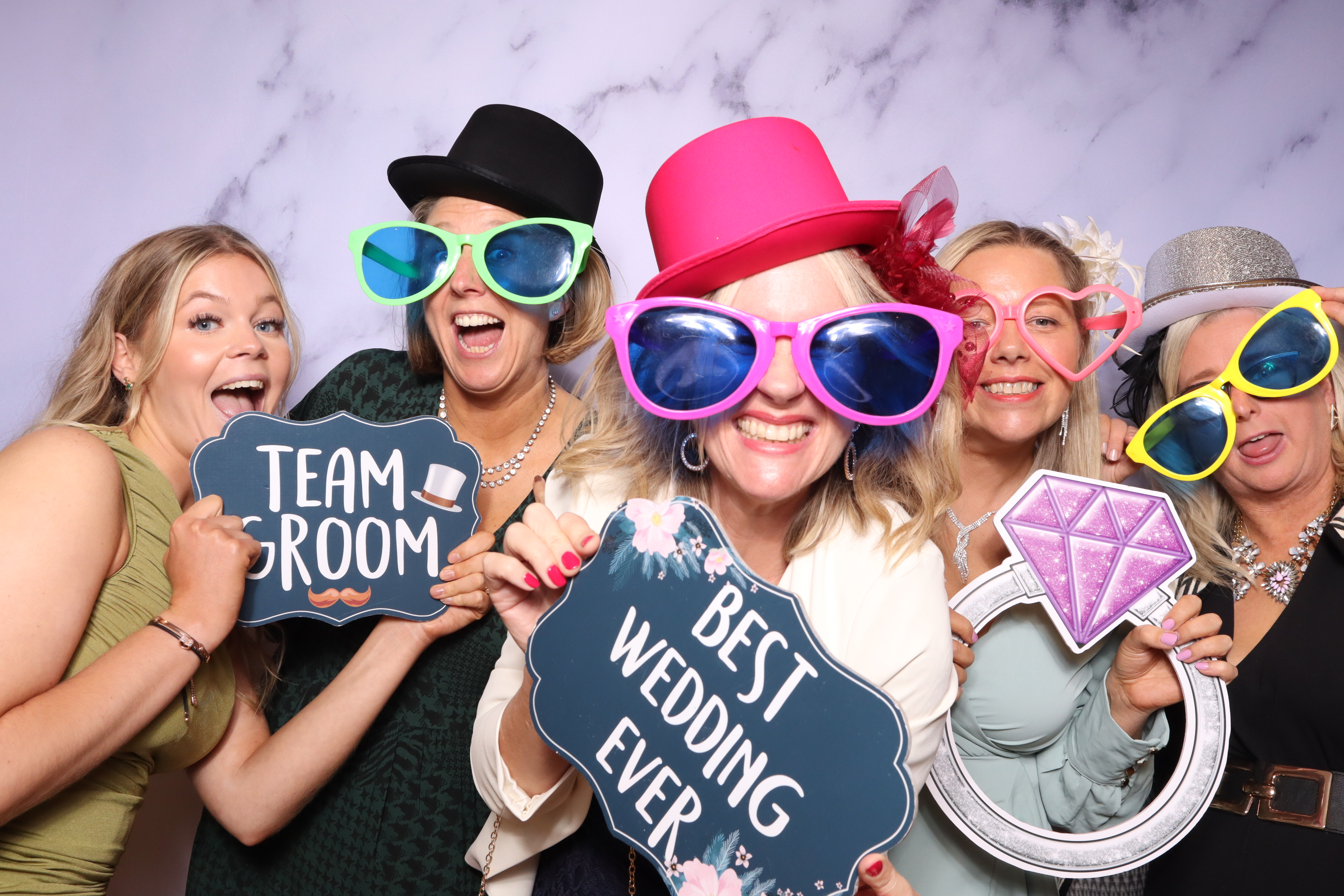 Sam & Ian | View more photos from the event at images.mobile-photo-booth.com/u/MobilePhotoBoothUK/Sam-Ian