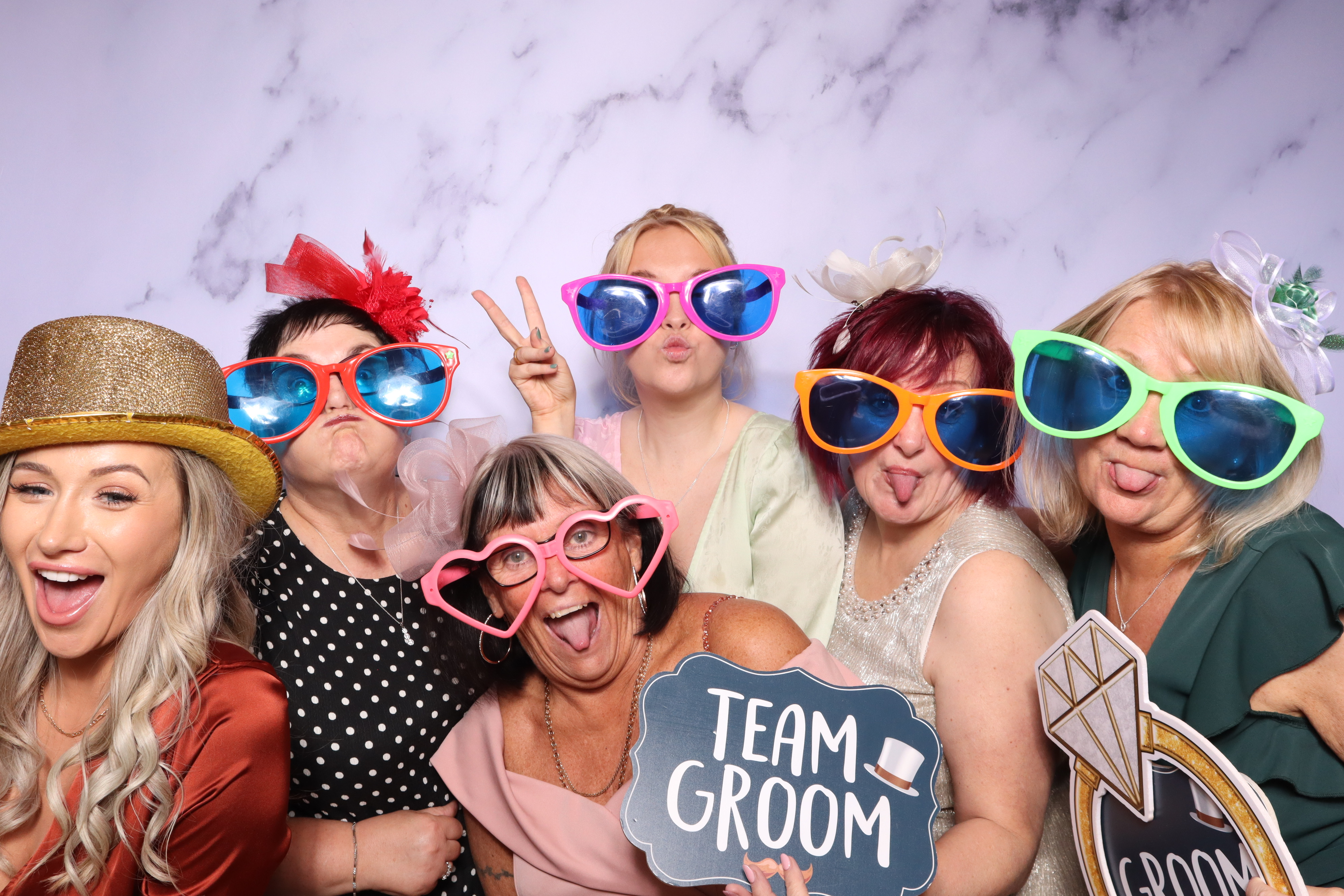 Sam & Ian | View more photos from the event at images.mobile-photo-booth.com/u/MobilePhotoBoothUK/Sam-Ian