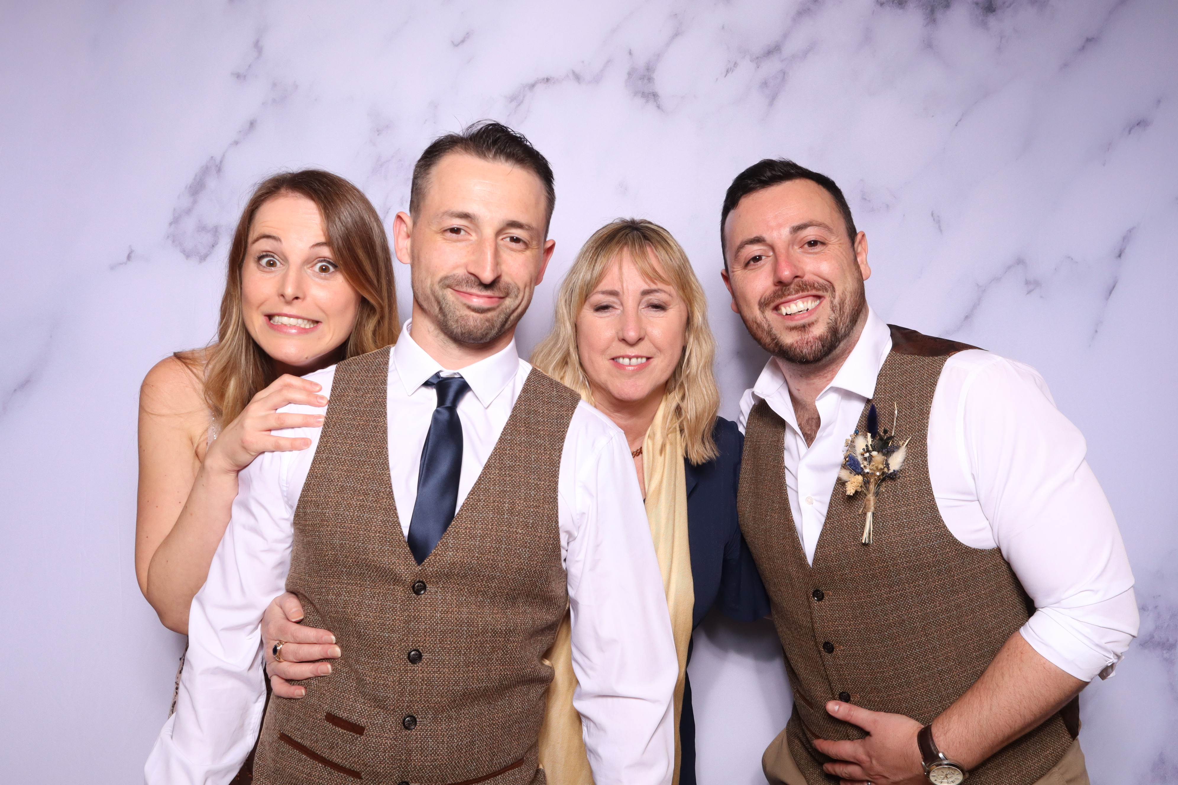 Sam & Ian | View more photos from the event at images.mobile-photo-booth.com/u/MobilePhotoBoothUK/Sam-Ian