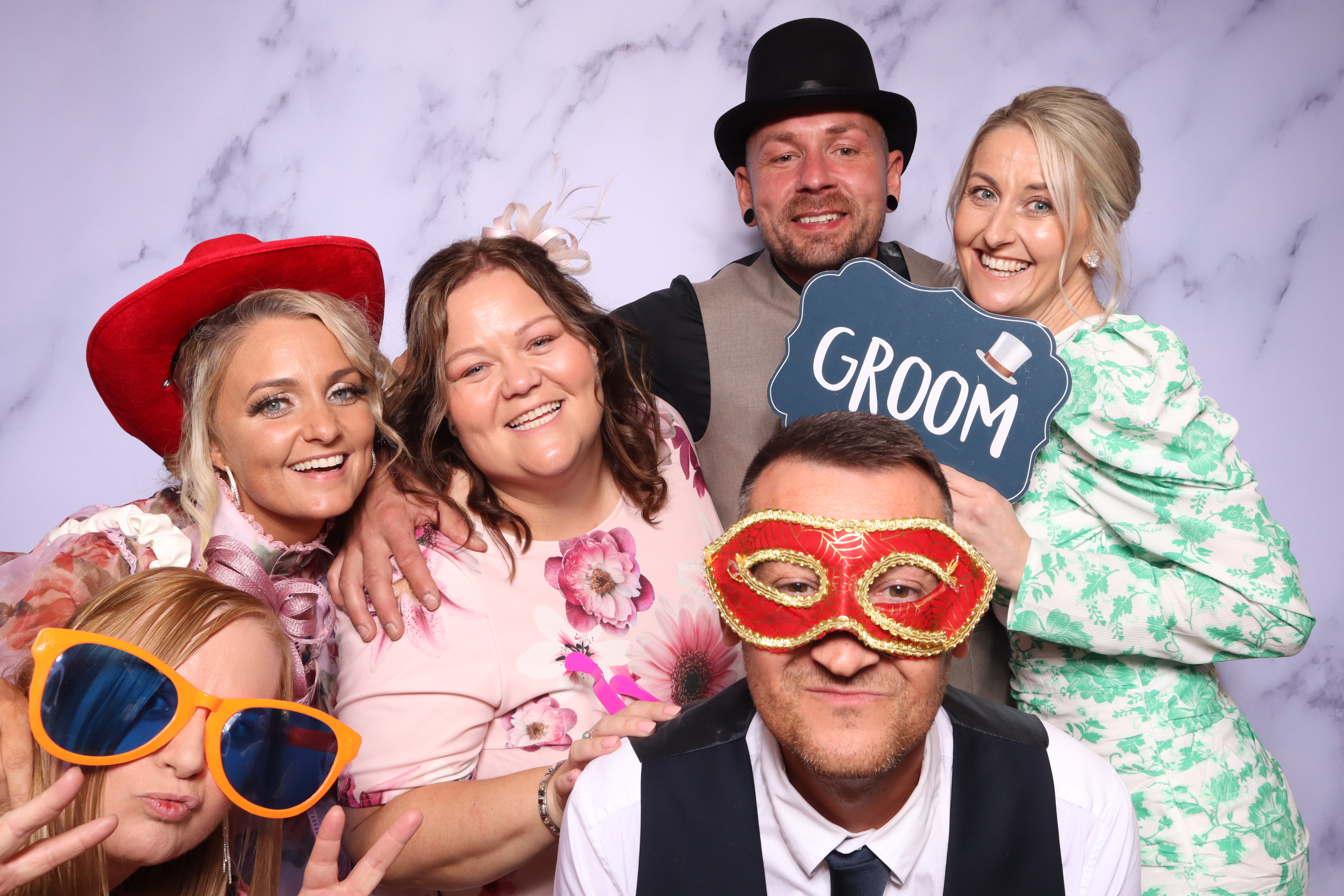 Sam & Ian | View more photos from the event at images.mobile-photo-booth.com/u/MobilePhotoBoothUK/Sam-Ian