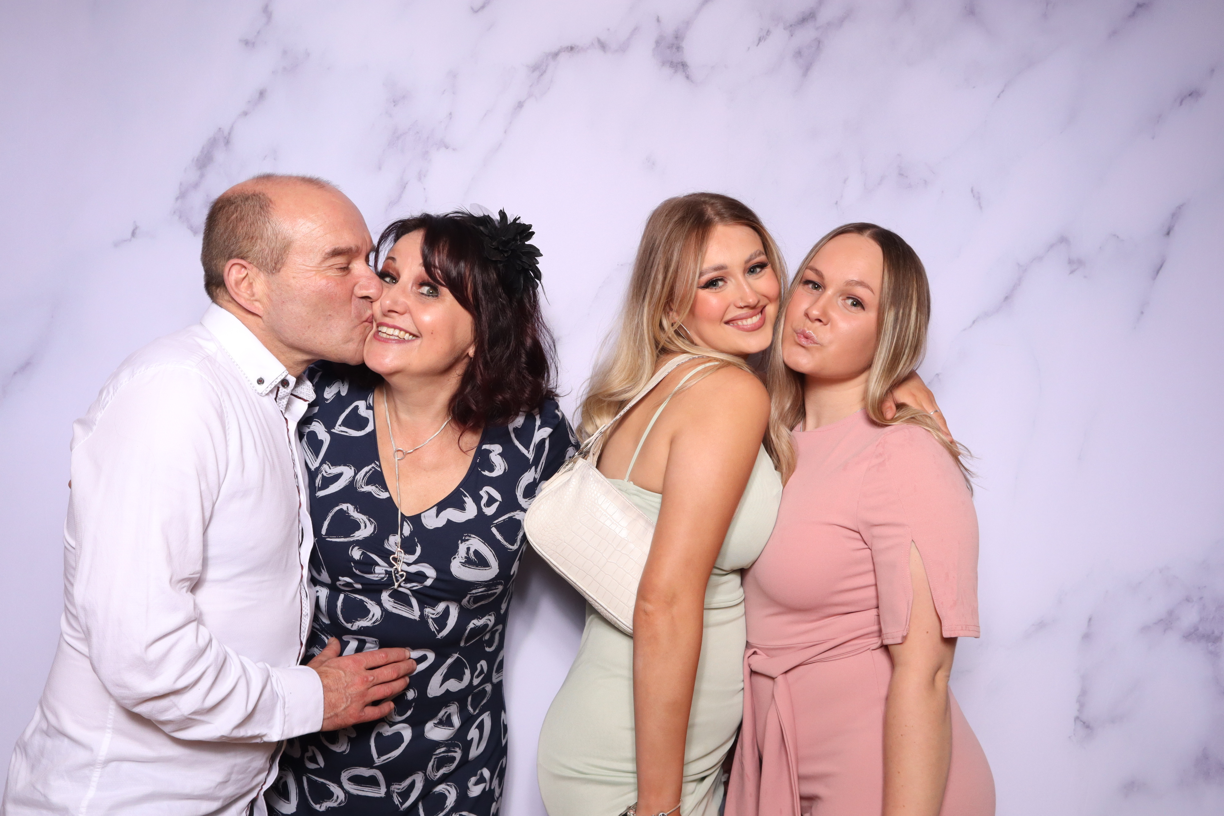 Sam & Ian | View more photos from the event at images.mobile-photo-booth.com/u/MobilePhotoBoothUK/Sam-Ian