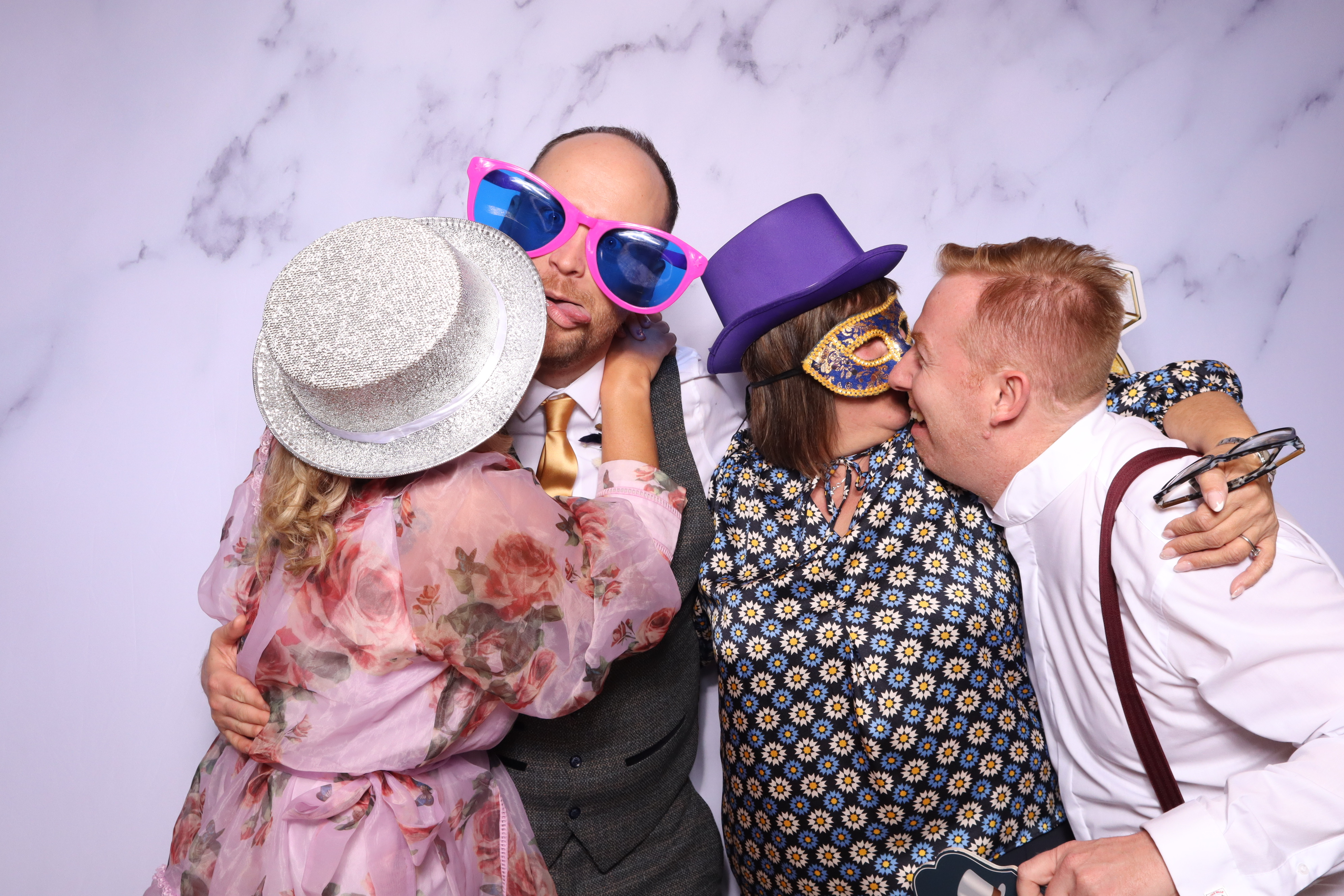 Sam & Ian | View more photos from the event at images.mobile-photo-booth.com/u/MobilePhotoBoothUK/Sam-Ian