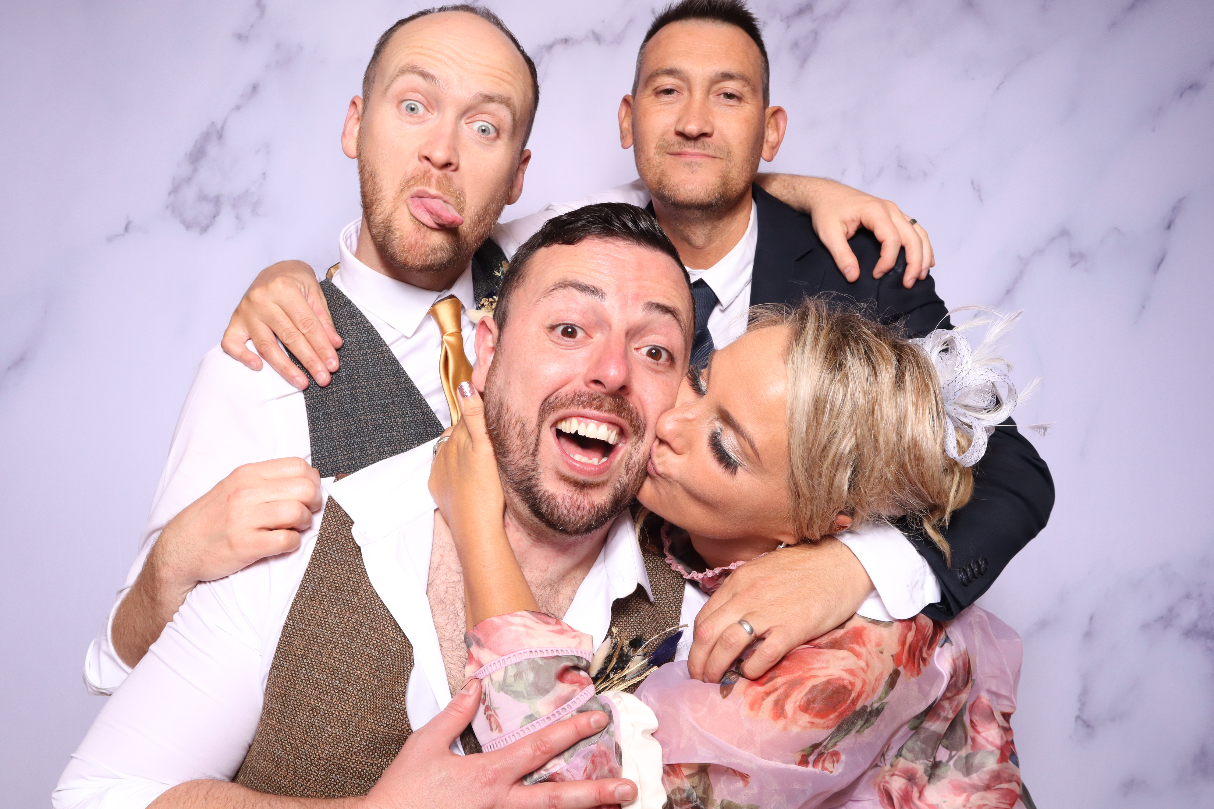 Sam & Ian | View more photos from the event at images.mobile-photo-booth.com/u/MobilePhotoBoothUK/Sam-Ian
