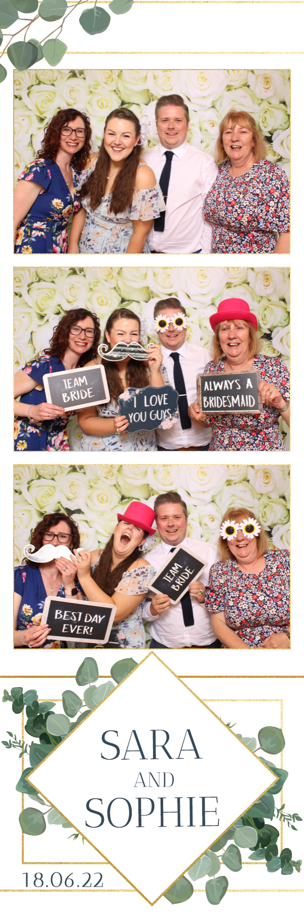 Sara & Sophie | View more photos from the event at images.mobile-photo-booth.com/u/MobilePhotoBoothUK/Sara-Sophie