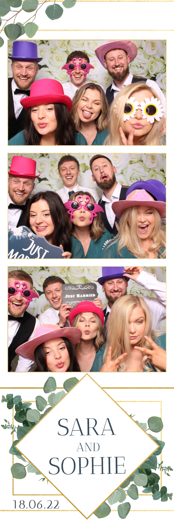 Sara & Sophie | View more photos from the event at images.mobile-photo-booth.com/u/MobilePhotoBoothUK/Sara-Sophie