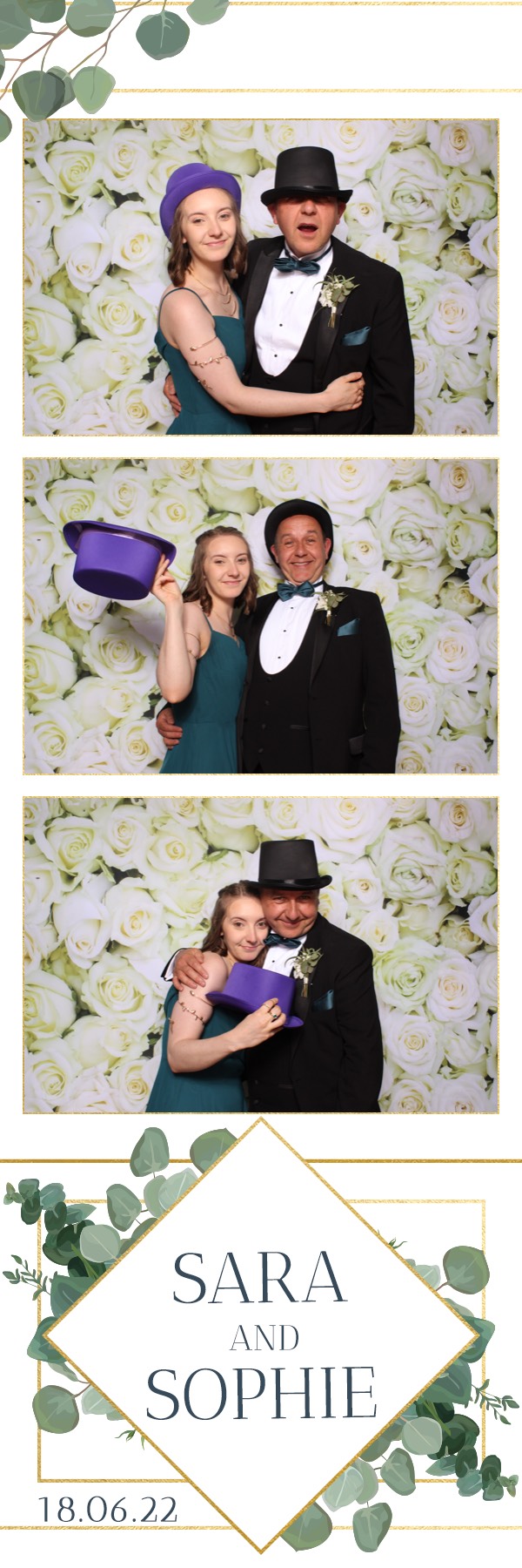 Sara & Sophie | View more photos from the event at images.mobile-photo-booth.com/u/MobilePhotoBoothUK/Sara-Sophie