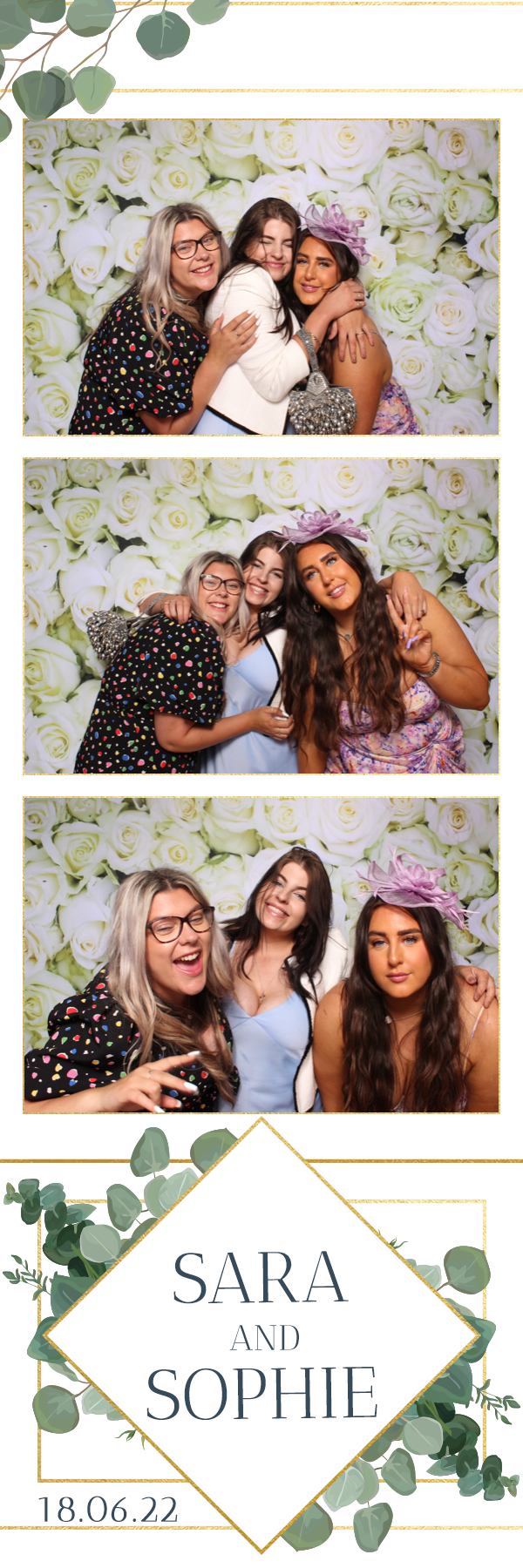 Sara & Sophie | View more photos from the event at images.mobile-photo-booth.com/u/MobilePhotoBoothUK/Sara-Sophie