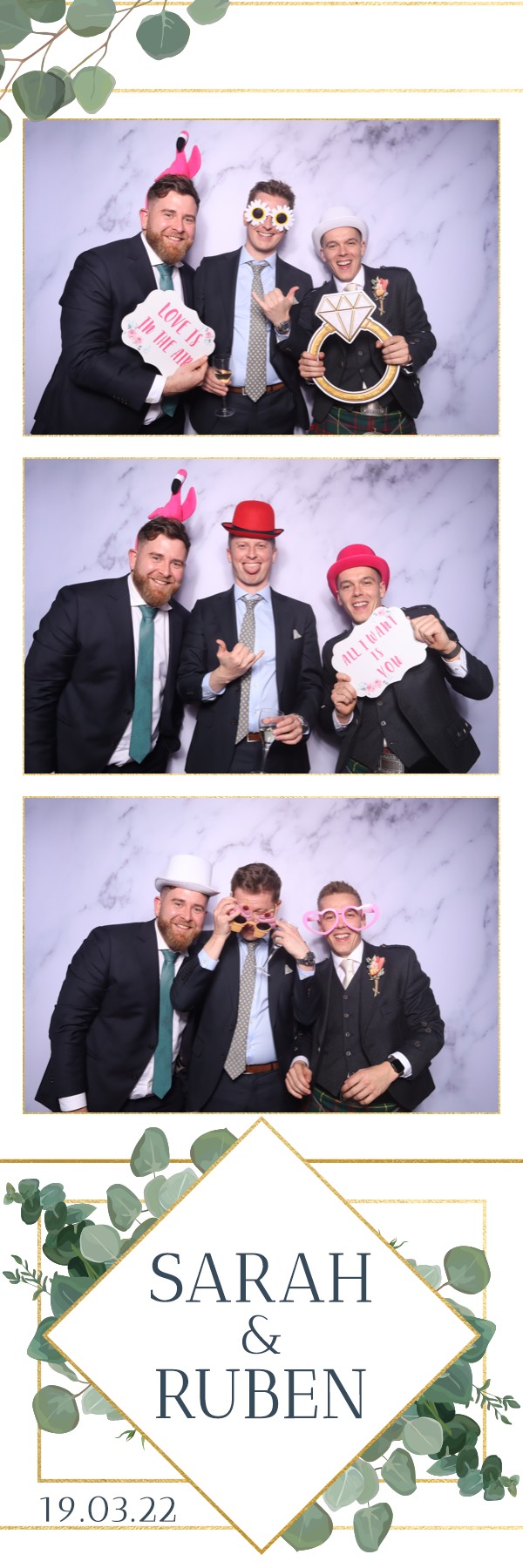 Sarah & Ruben | View more photos from the event at images.mobile-photo-booth.com/u/MobilePhotoBoothUK/Sarah-Ruben