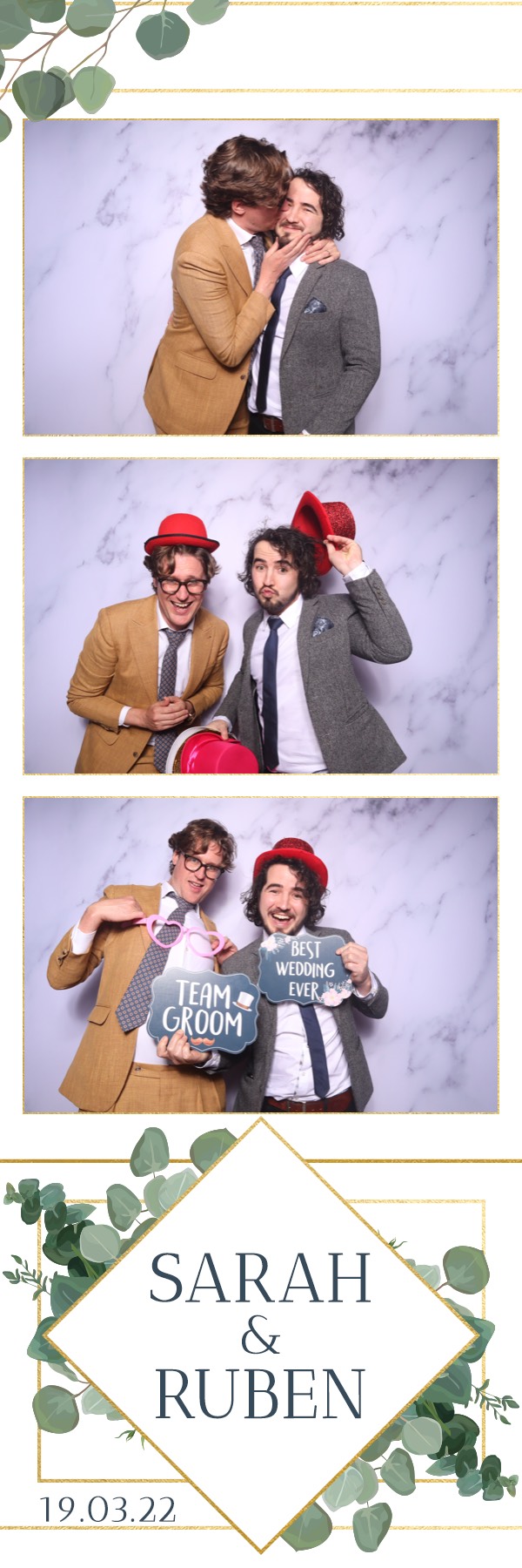 Sarah & Ruben | View more photos from the event at images.mobile-photo-booth.com/u/MobilePhotoBoothUK/Sarah-Ruben