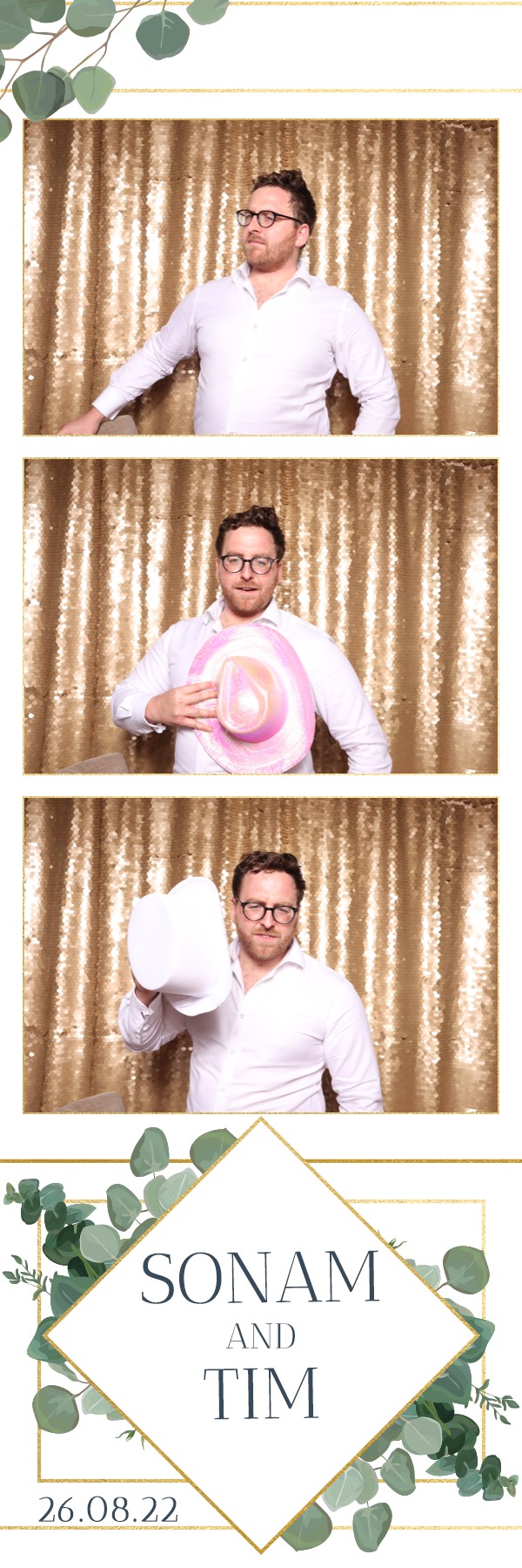 Sonam & Tim | View more photos from the event at images.mobile-photo-booth.com/u/MobilePhotoBoothUK/Sonam-Tim