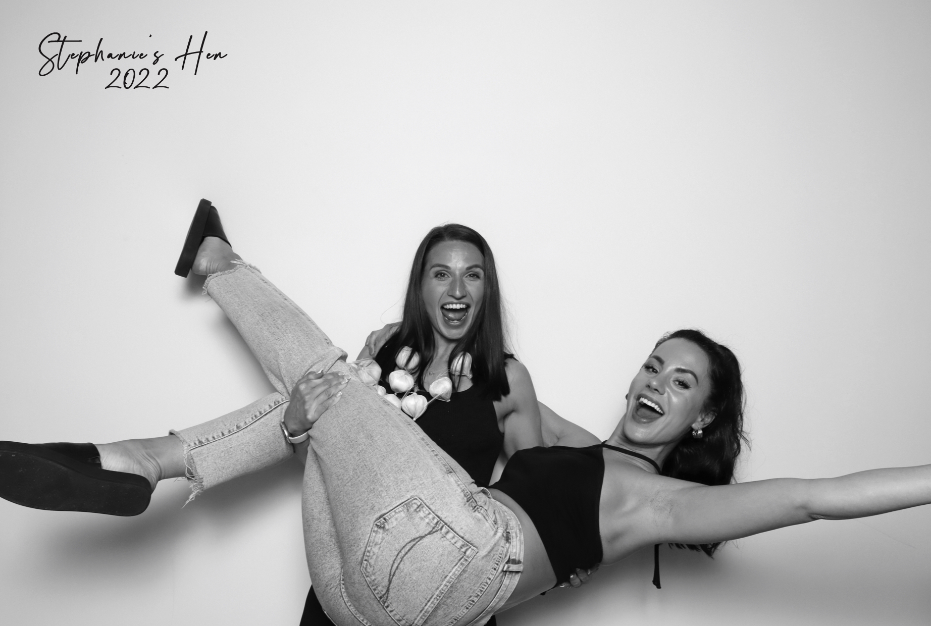 Stephanie's Hen 2022 | View more photos from the event at images.mobile-photo-booth.com/u/MobilePhotoBoothUK/Stephanies-Hen-2022