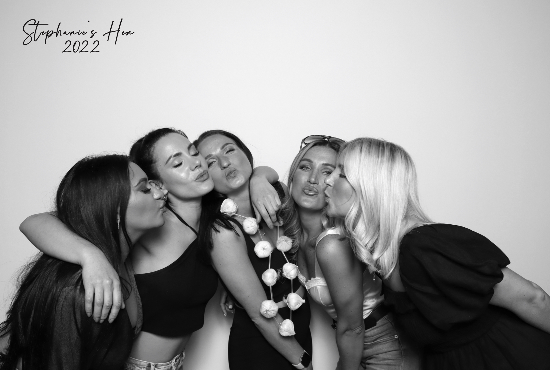 Stephanie's Hen 2022 | View more photos from the event at images.mobile-photo-booth.com/u/MobilePhotoBoothUK/Stephanies-Hen-2022