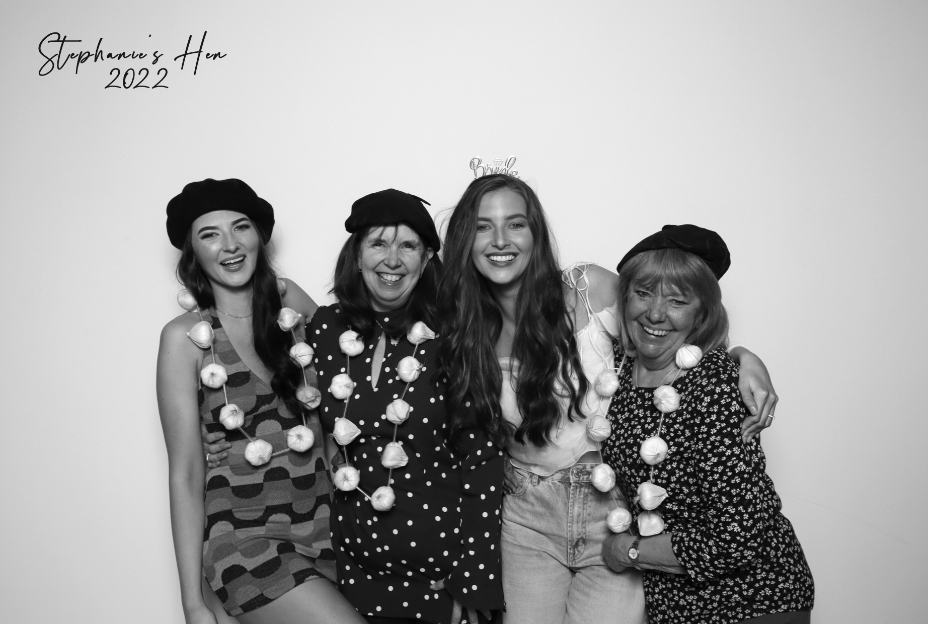 Stephanie's Hen 2022 | View more photos from the event at images.mobile-photo-booth.com/u/MobilePhotoBoothUK/Stephanies-Hen-2022