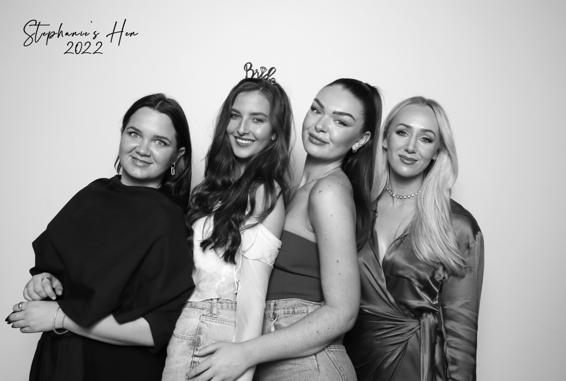 Stephanie's Hen 2022 | View more photos from the event at images.mobile-photo-booth.com/u/MobilePhotoBoothUK/Stephanies-Hen-2022