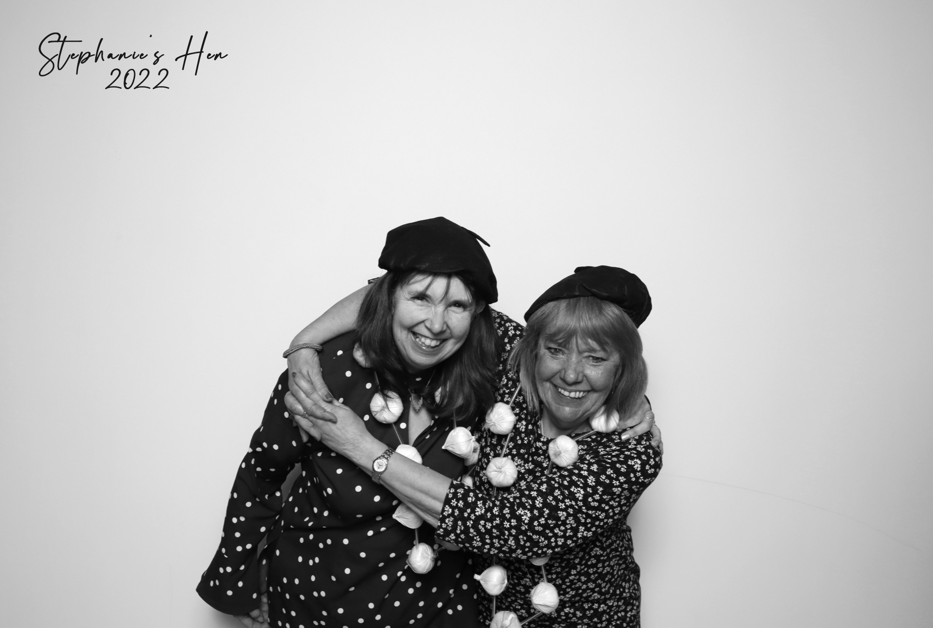 Stephanie's Hen 2022 | View more photos from the event at images.mobile-photo-booth.com/u/MobilePhotoBoothUK/Stephanies-Hen-2022