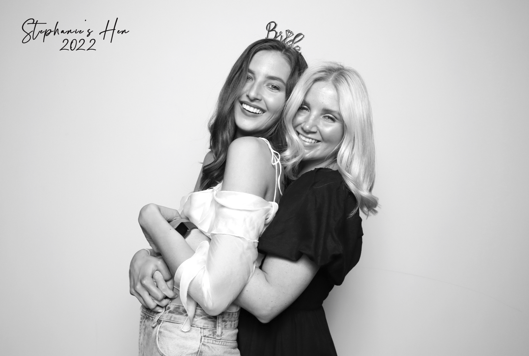 Stephanie's Hen 2022 | View more photos from the event at images.mobile-photo-booth.com/u/MobilePhotoBoothUK/Stephanies-Hen-2022