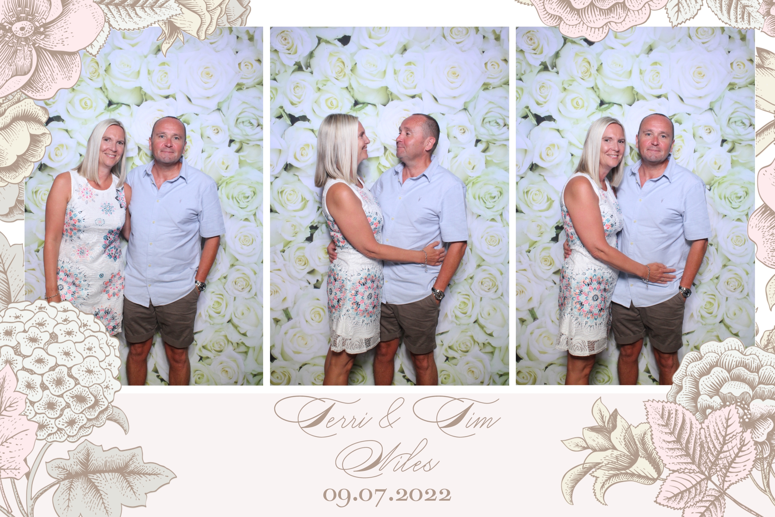 Terri & Tim | View more photos from the event at images.mobile-photo-booth.com/u/MobilePhotoBoothUK/Terri-Tim