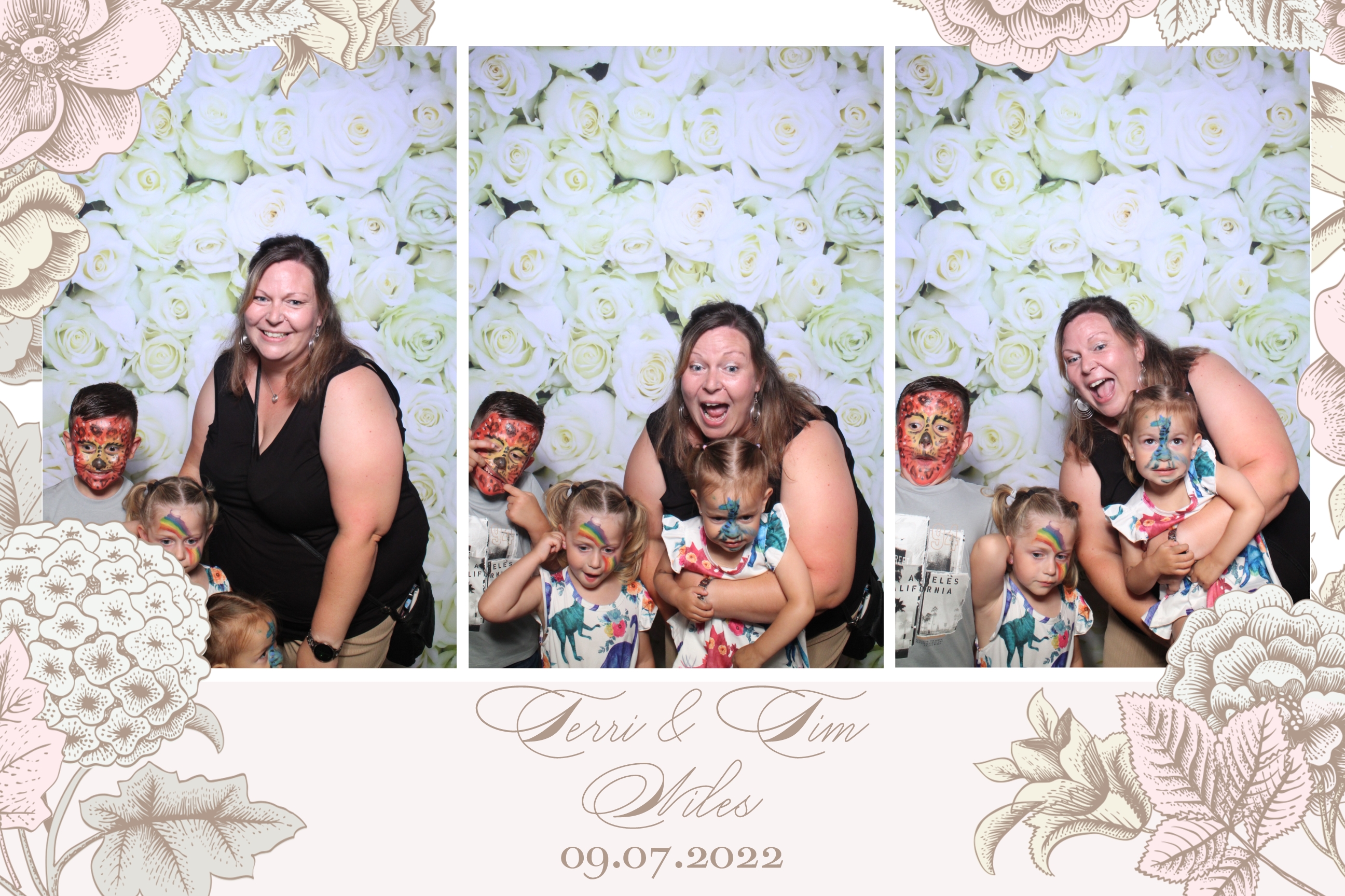 Terri & Tim | View more photos from the event at images.mobile-photo-booth.com/u/MobilePhotoBoothUK/Terri-Tim