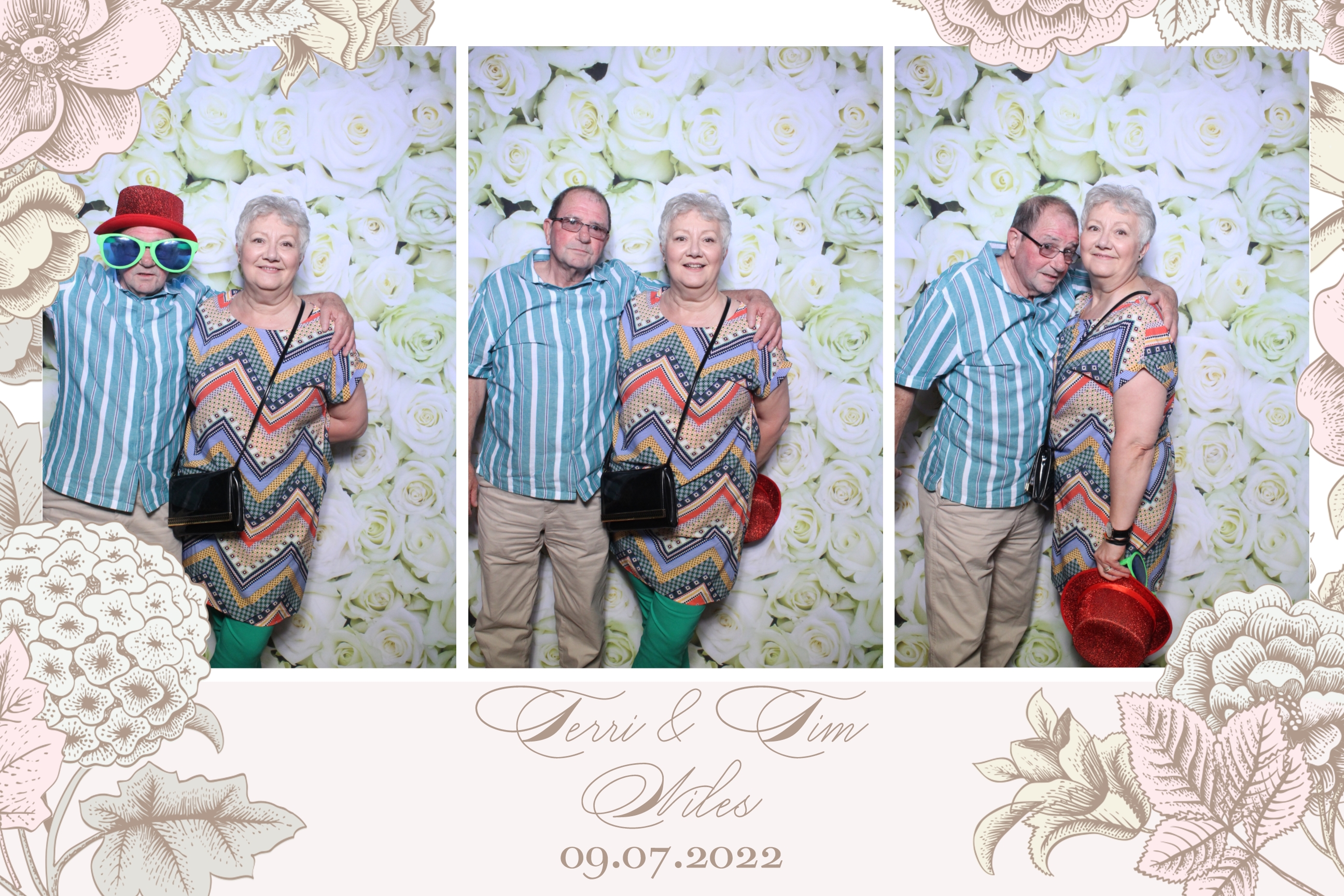 Terri & Tim | View more photos from the event at images.mobile-photo-booth.com/u/MobilePhotoBoothUK/Terri-Tim