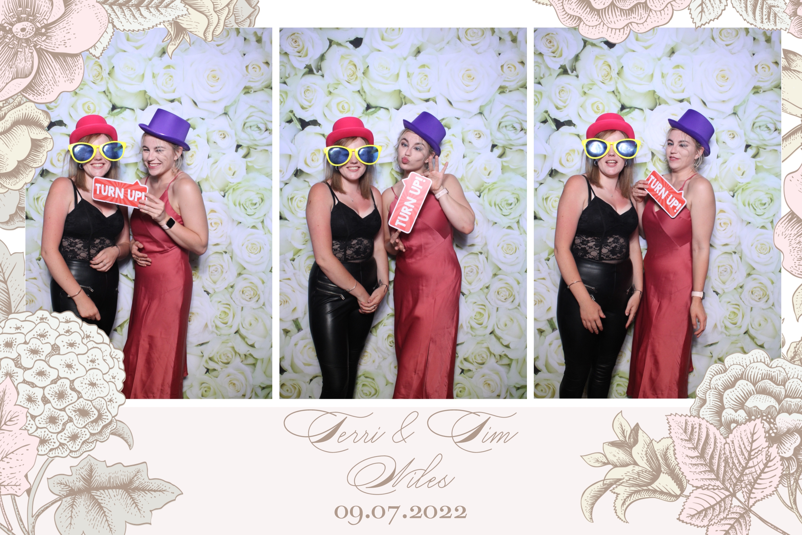 Terri & Tim | View more photos from the event at images.mobile-photo-booth.com/u/MobilePhotoBoothUK/Terri-Tim