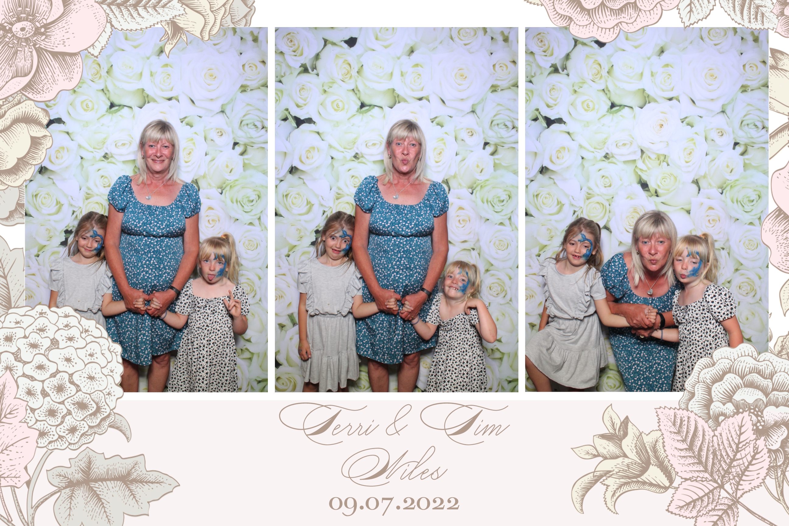 Terri & Tim | View more photos from the event at images.mobile-photo-booth.com/u/MobilePhotoBoothUK/Terri-Tim