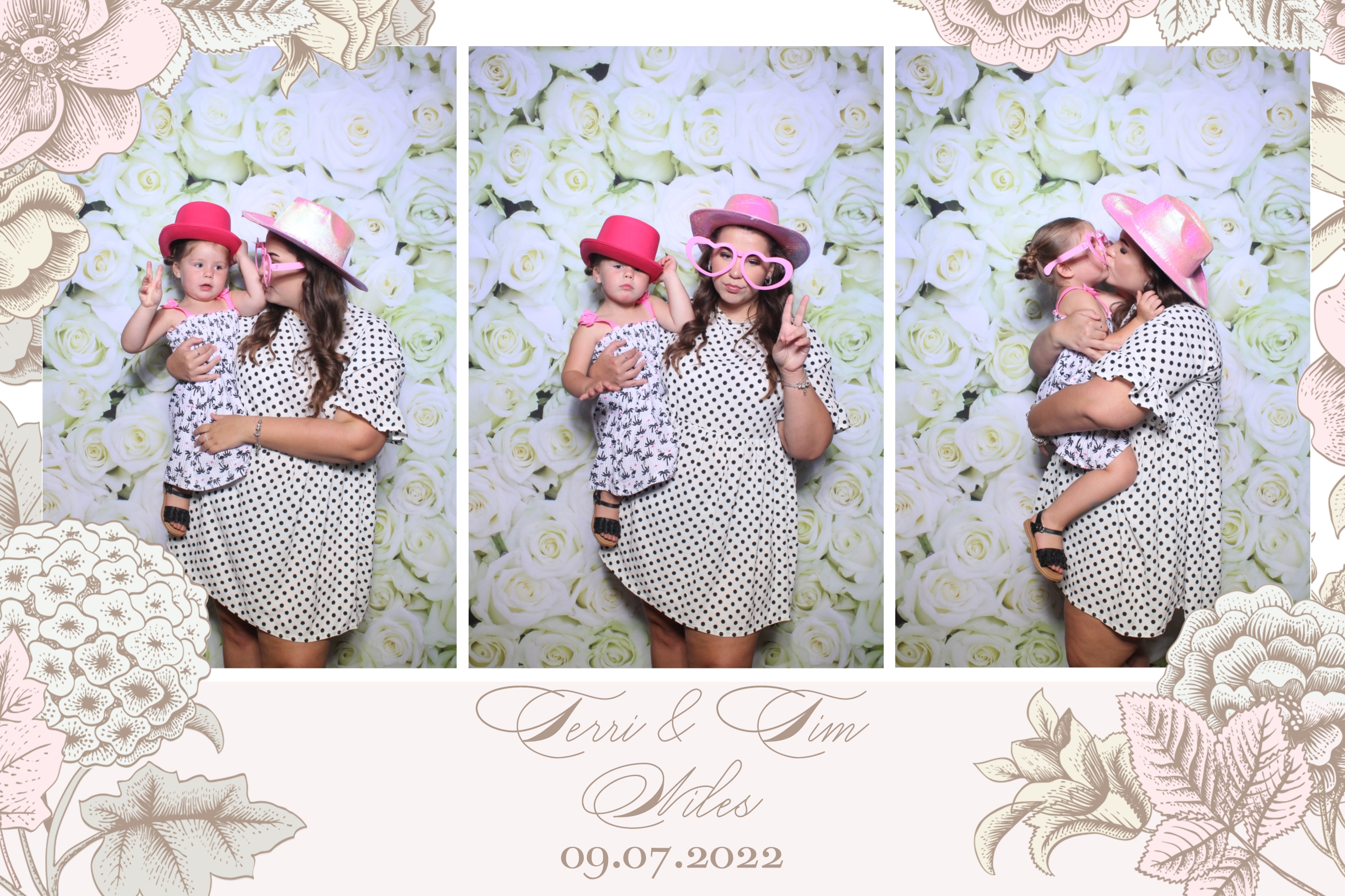 Terri & Tim | View more photos from the event at images.mobile-photo-booth.com/u/MobilePhotoBoothUK/Terri-Tim