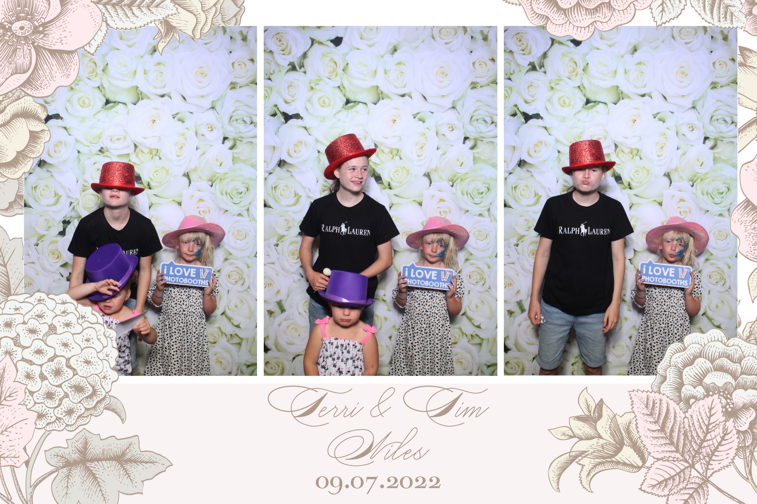 Terri & Tim | View more photos from the event at images.mobile-photo-booth.com/u/MobilePhotoBoothUK/Terri-Tim