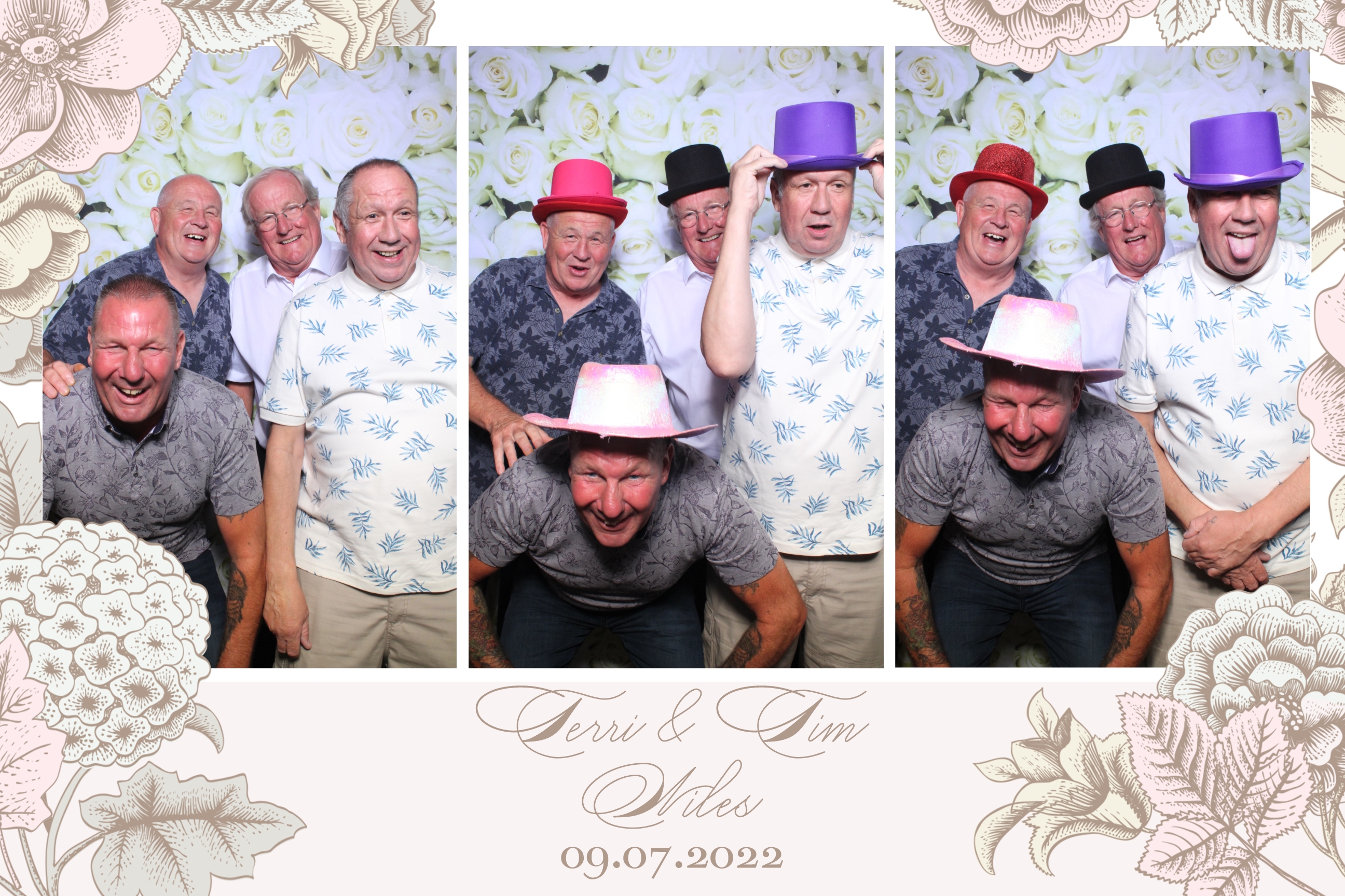 Terri & Tim | View more photos from the event at images.mobile-photo-booth.com/u/MobilePhotoBoothUK/Terri-Tim