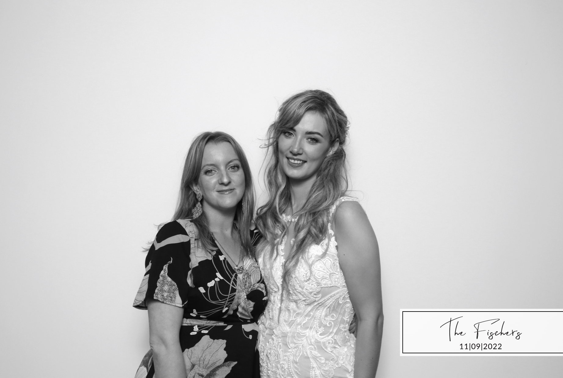 The Fischer Wedding | View more photos from the event at images.mobile-photo-booth.com/u/MobilePhotoBoothUK/The-Fischer-Wedding