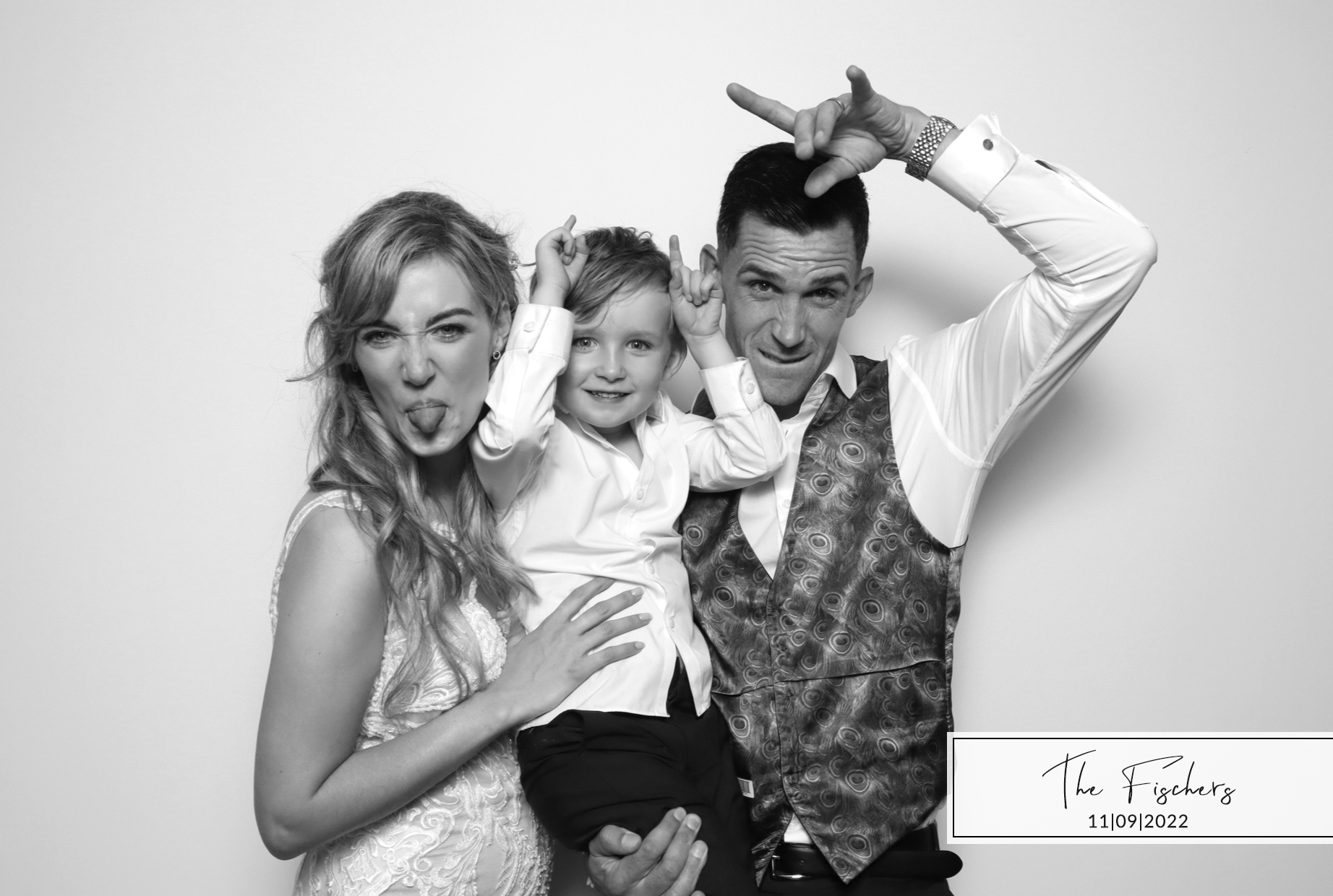The Fischer Wedding | View more photos from the event at images.mobile-photo-booth.com/u/MobilePhotoBoothUK/The-Fischer-Wedding