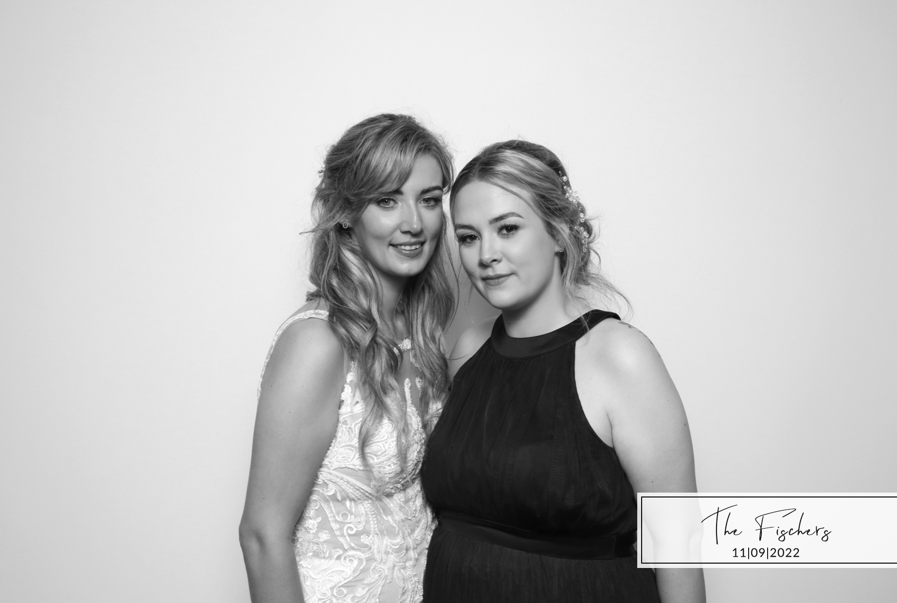 The Fischer Wedding | View more photos from the event at images.mobile-photo-booth.com/u/MobilePhotoBoothUK/The-Fischer-Wedding