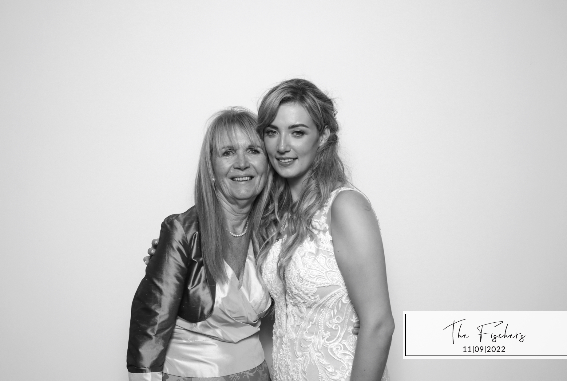 The Fischer Wedding | View more photos from the event at images.mobile-photo-booth.com/u/MobilePhotoBoothUK/The-Fischer-Wedding