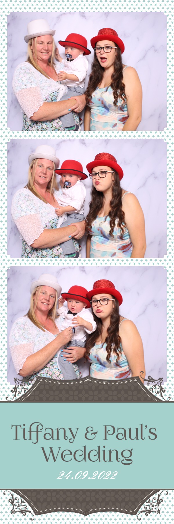 Tiffany & Paul | View more photos from the event at images.mobile-photo-booth.com/u/MobilePhotoBoothUK/Tiffany-Paul