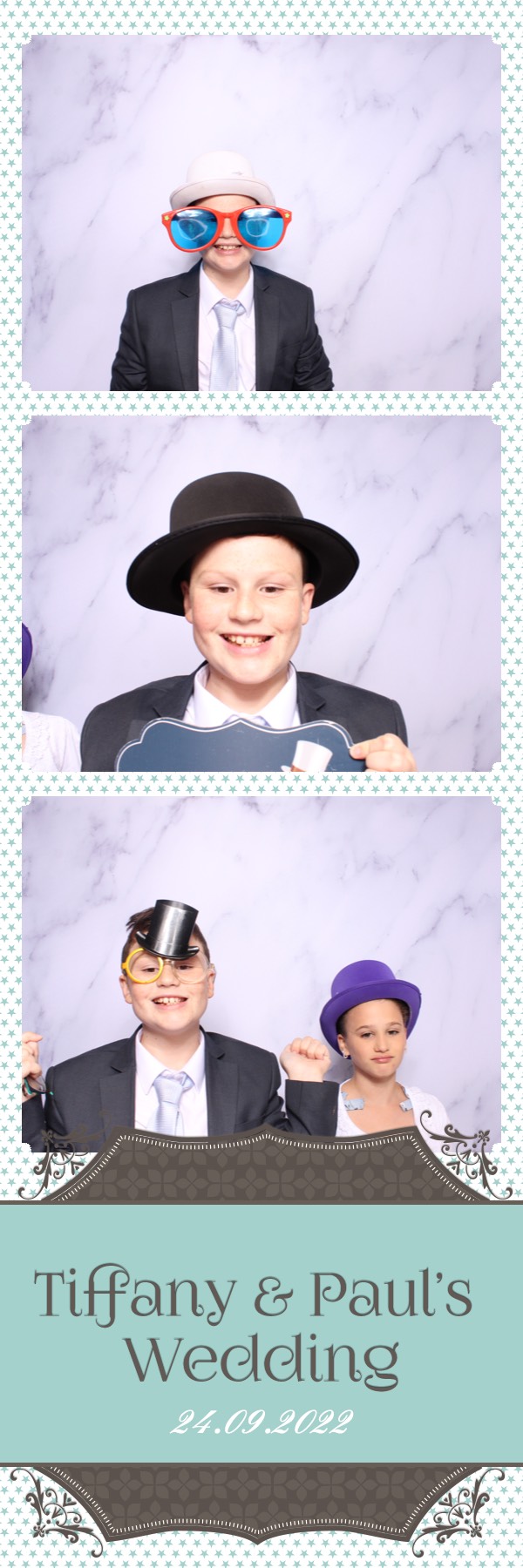 Tiffany & Paul | View more photos from the event at images.mobile-photo-booth.com/u/MobilePhotoBoothUK/Tiffany-Paul