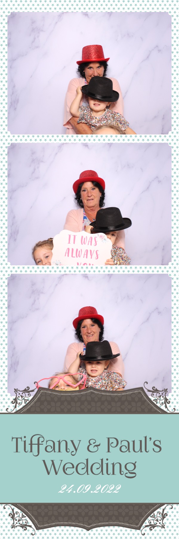 Tiffany & Paul | View more photos from the event at images.mobile-photo-booth.com/u/MobilePhotoBoothUK/Tiffany-Paul